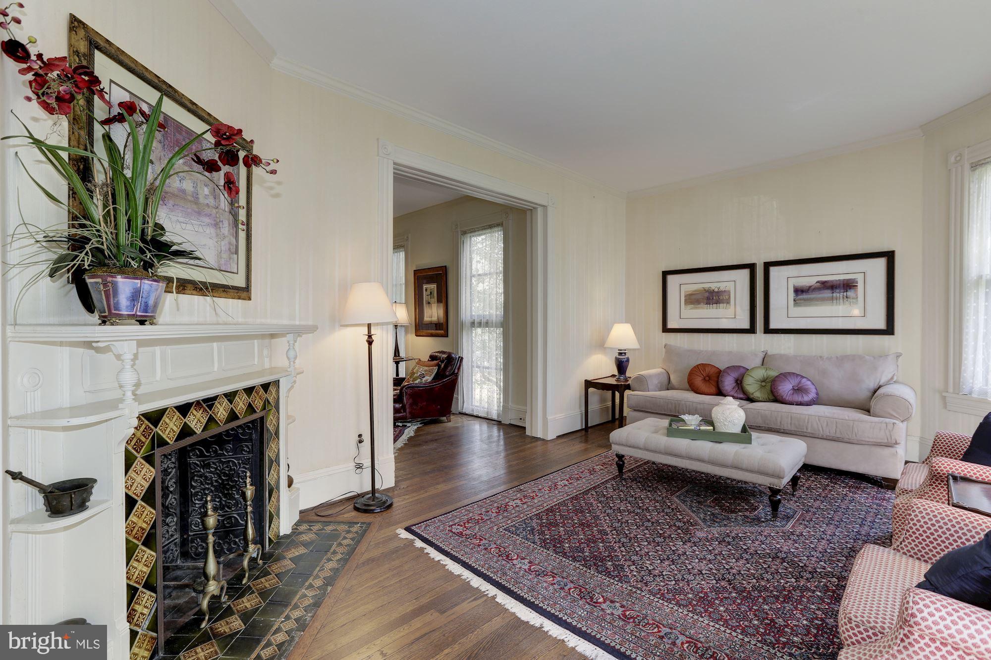 ROCKVILLE - Residential