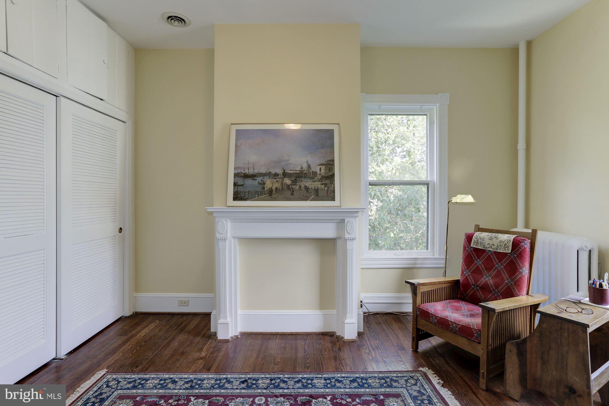 ROCKVILLE - Residential