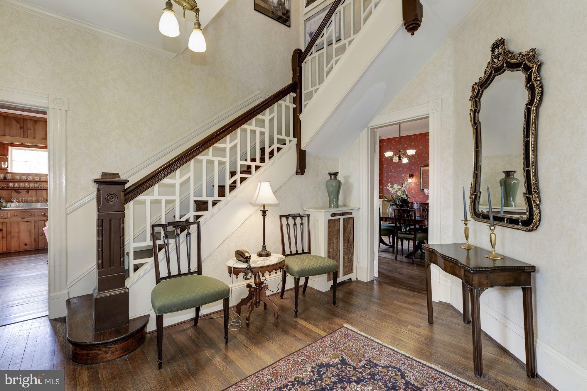 ROCKVILLE - Residential