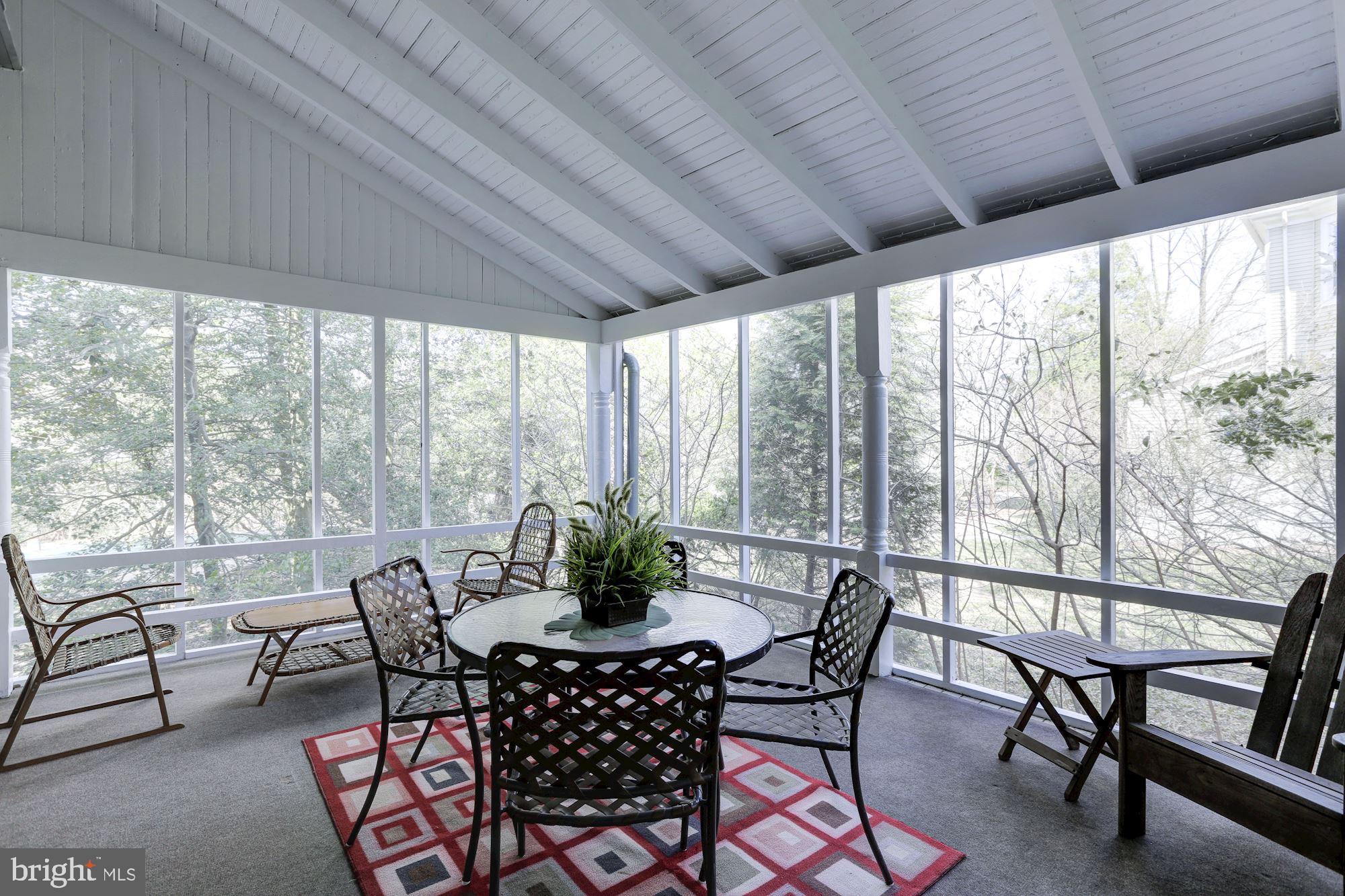 ROCKVILLE - Residential