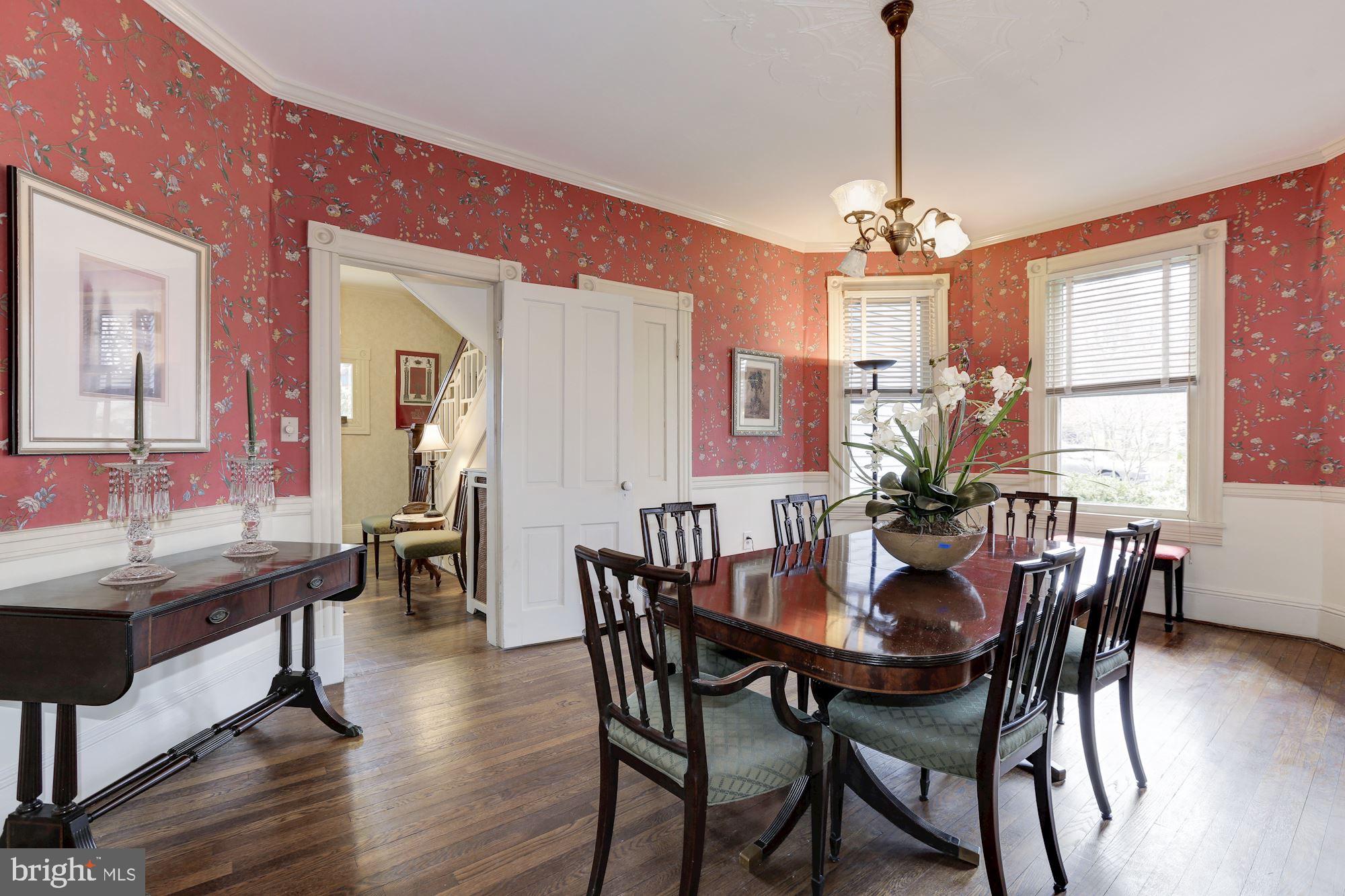 ROCKVILLE - Residential