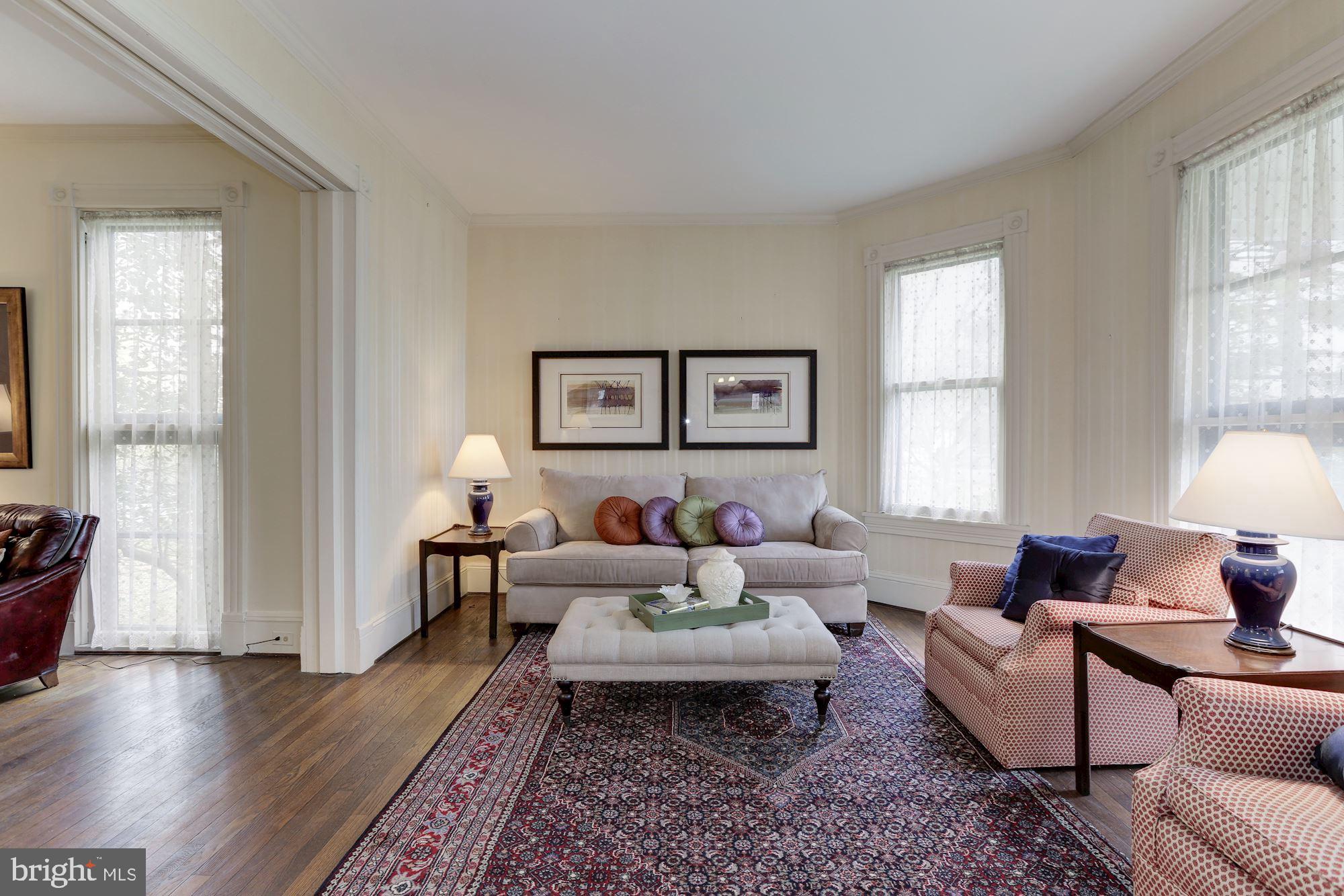 ROCKVILLE - Residential