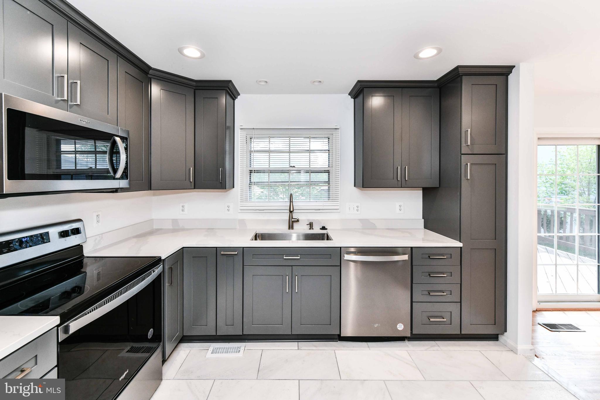 STERLING  PARK - Residential Lease