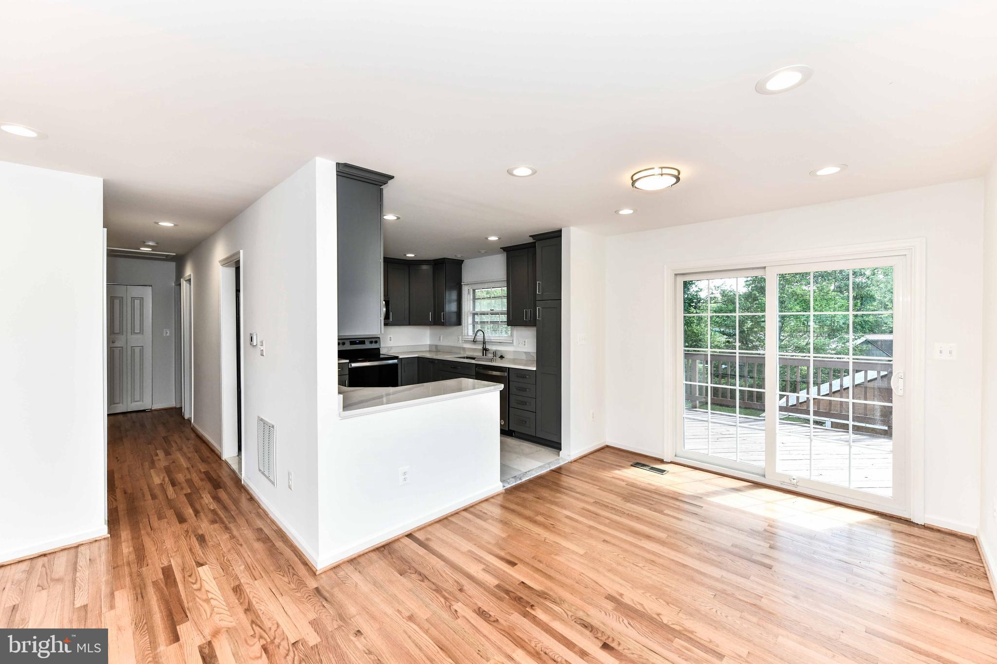 STERLING  PARK - Residential Lease