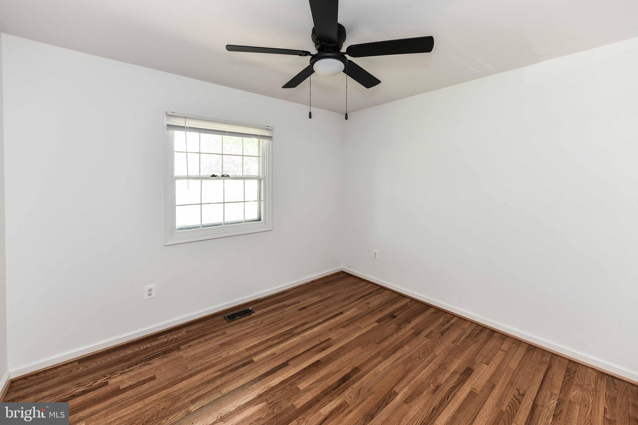 STERLING  PARK - Residential Lease