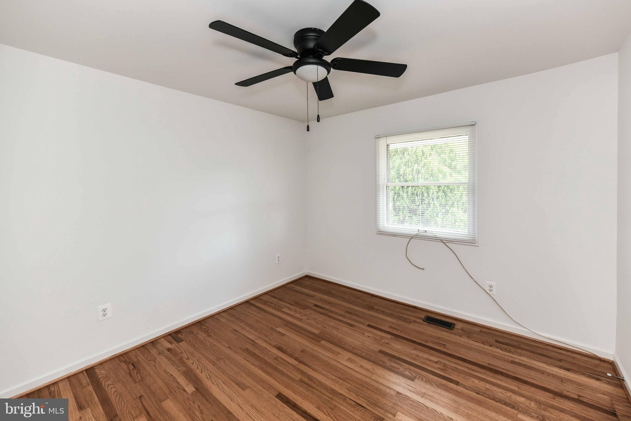 STERLING  PARK - Residential Lease