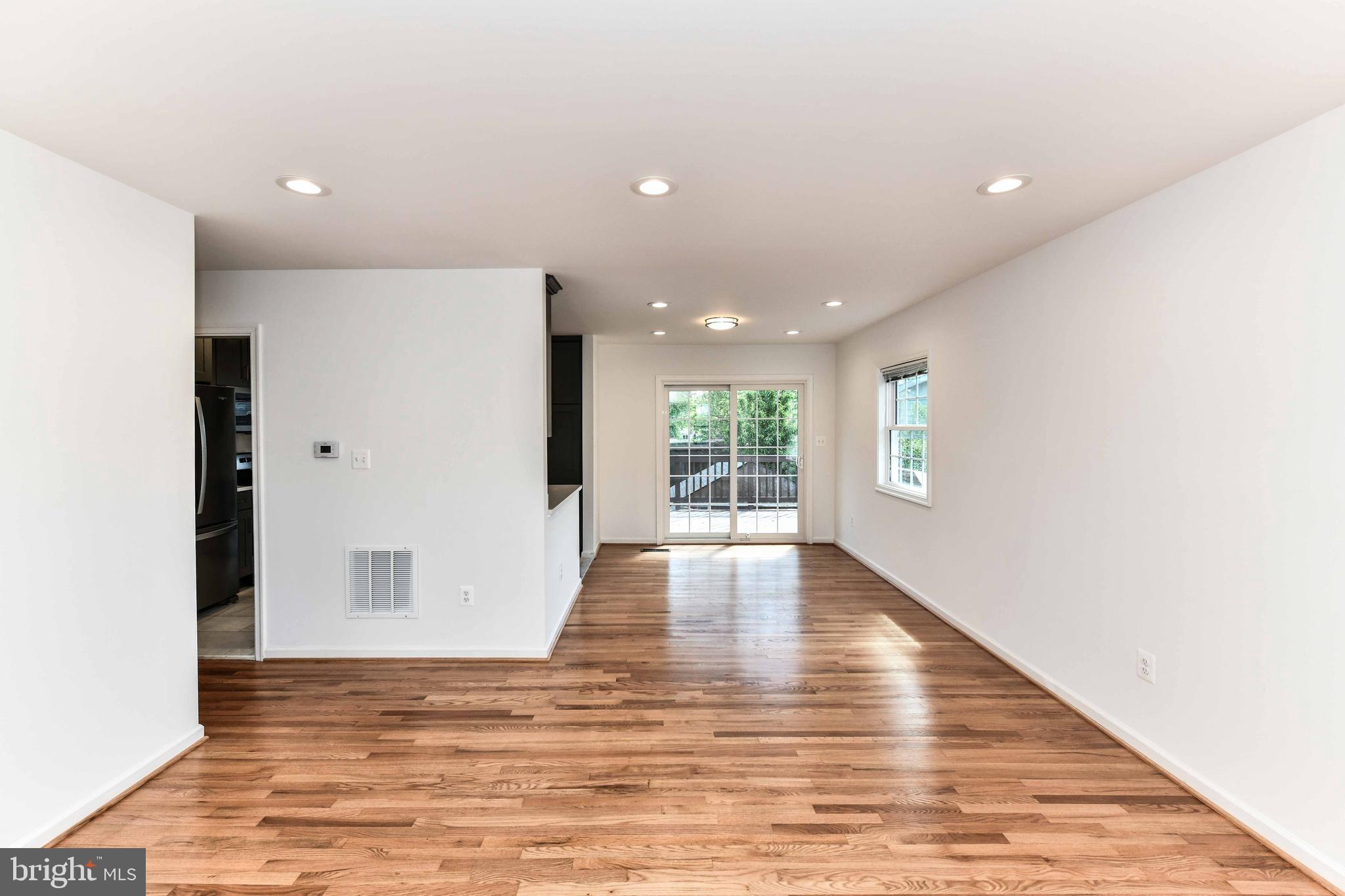 STERLING  PARK - Residential Lease