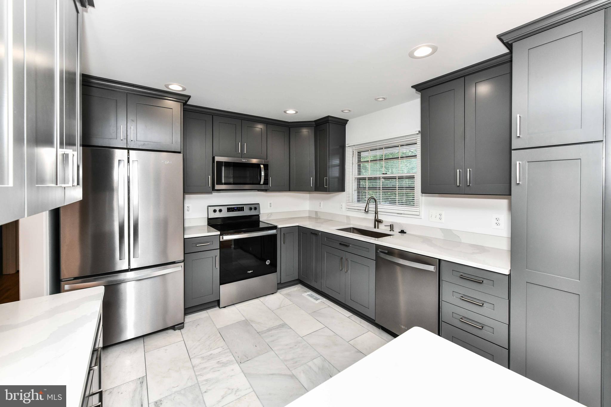 STERLING  PARK - Residential Lease