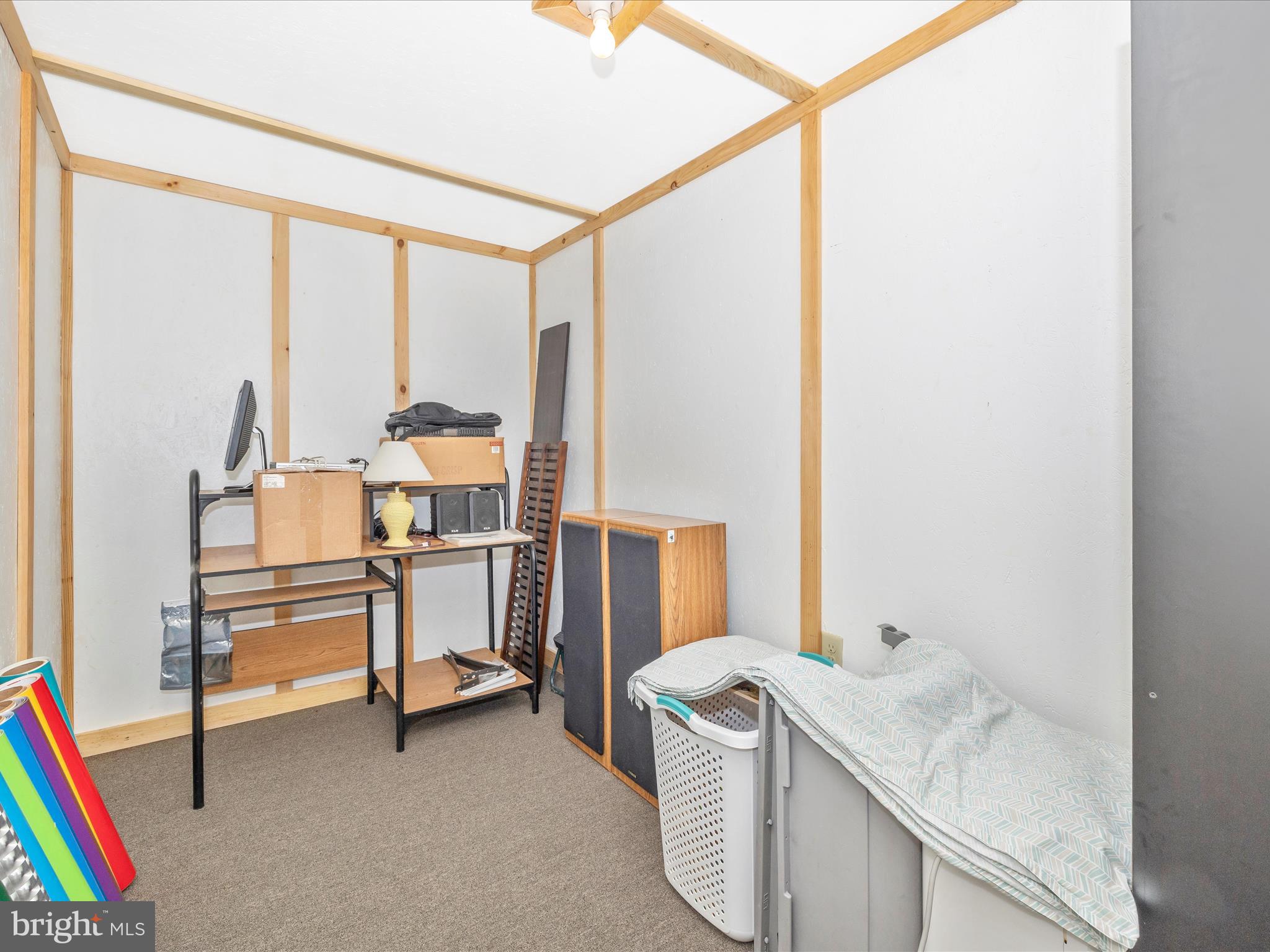 KEEDYSVILLE - Residential