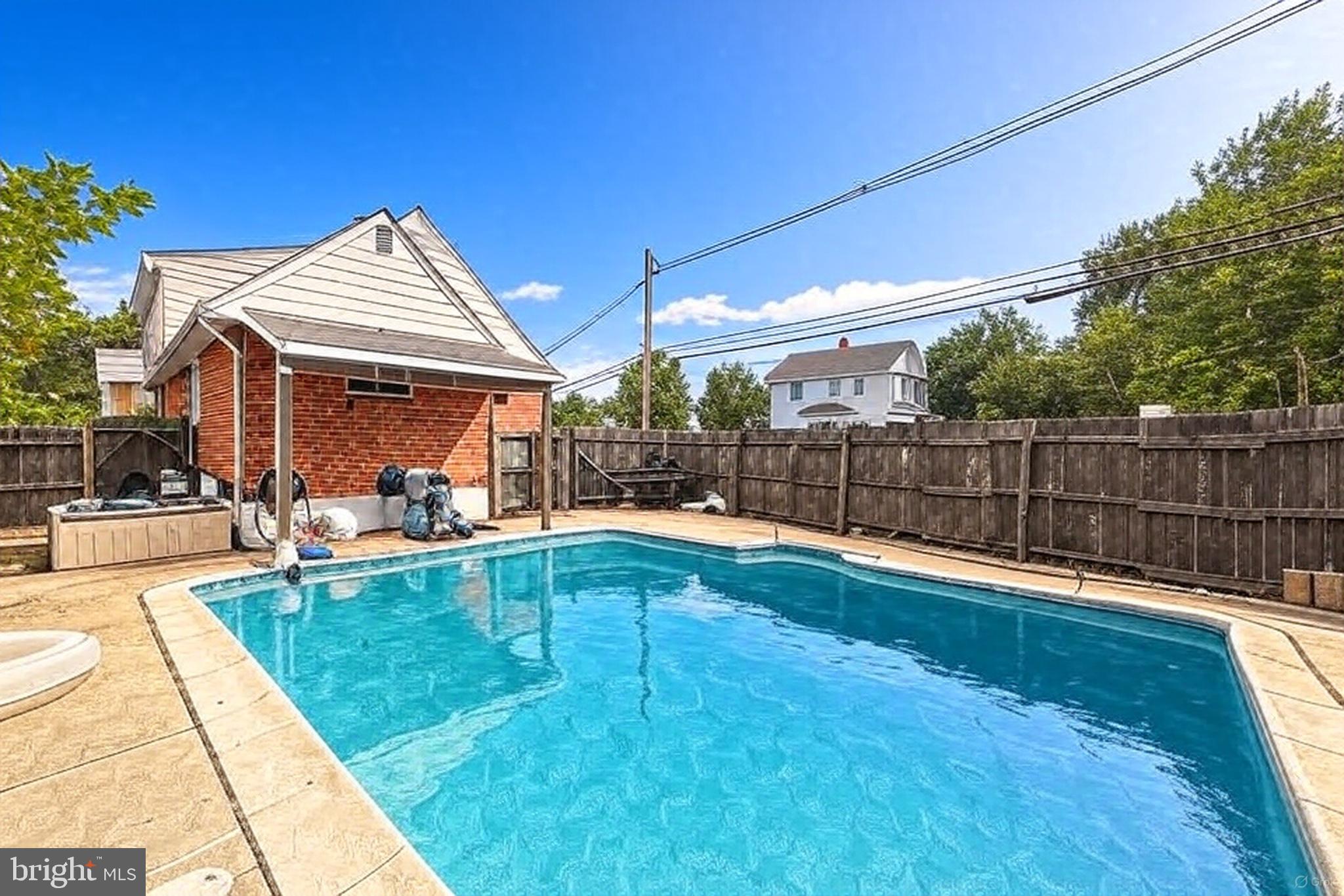 PARKSIDE - Residential