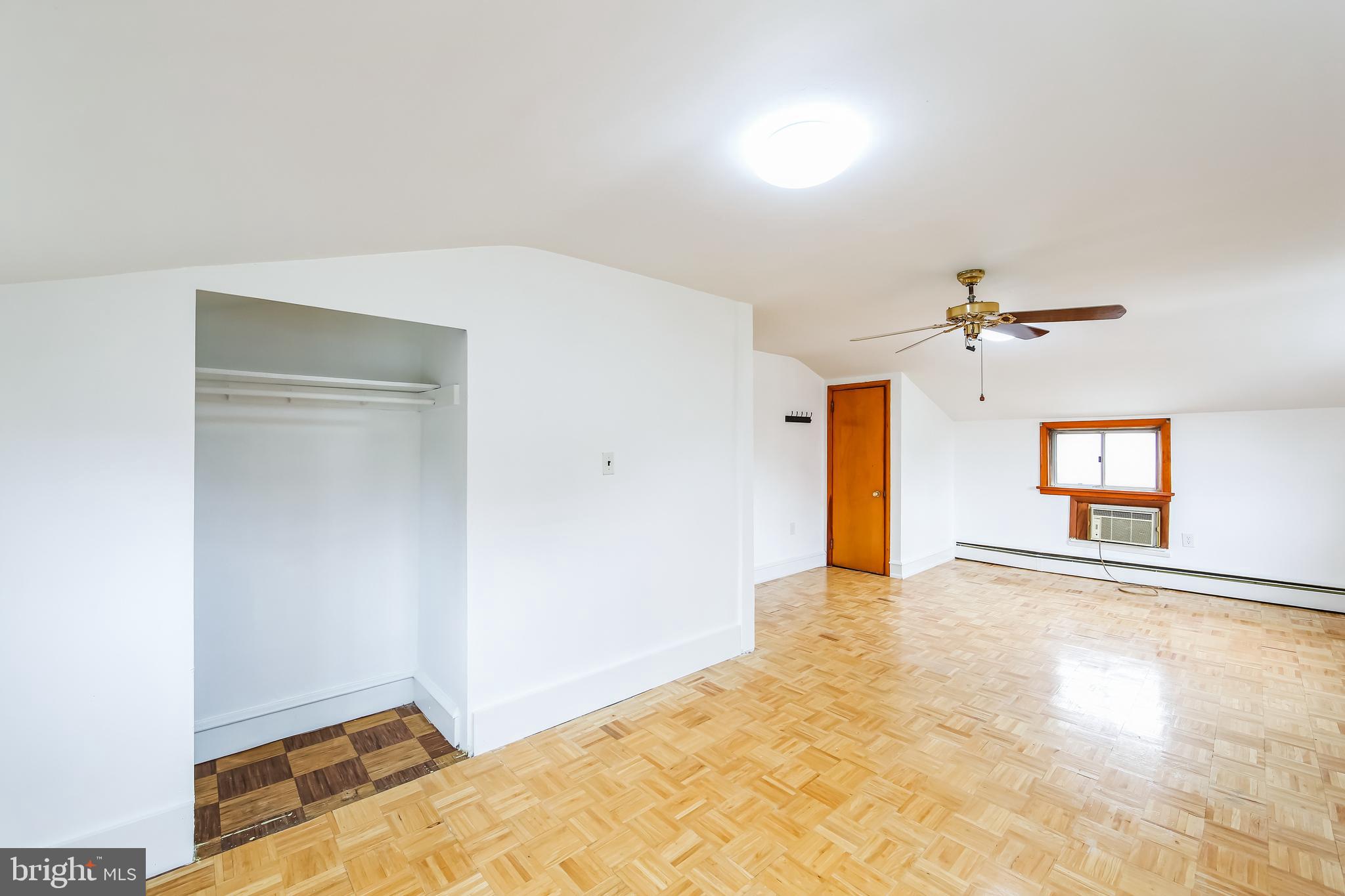 PARKSIDE - Residential