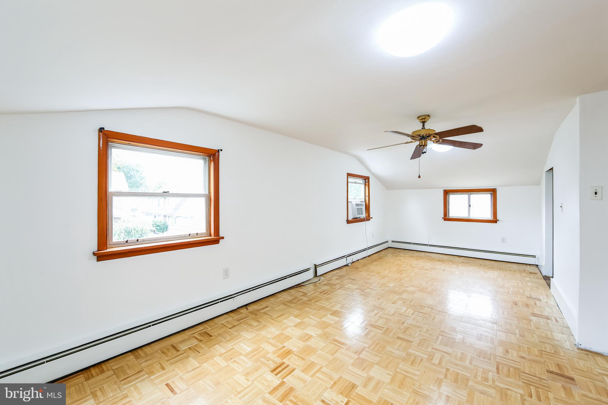 PARKSIDE - Residential