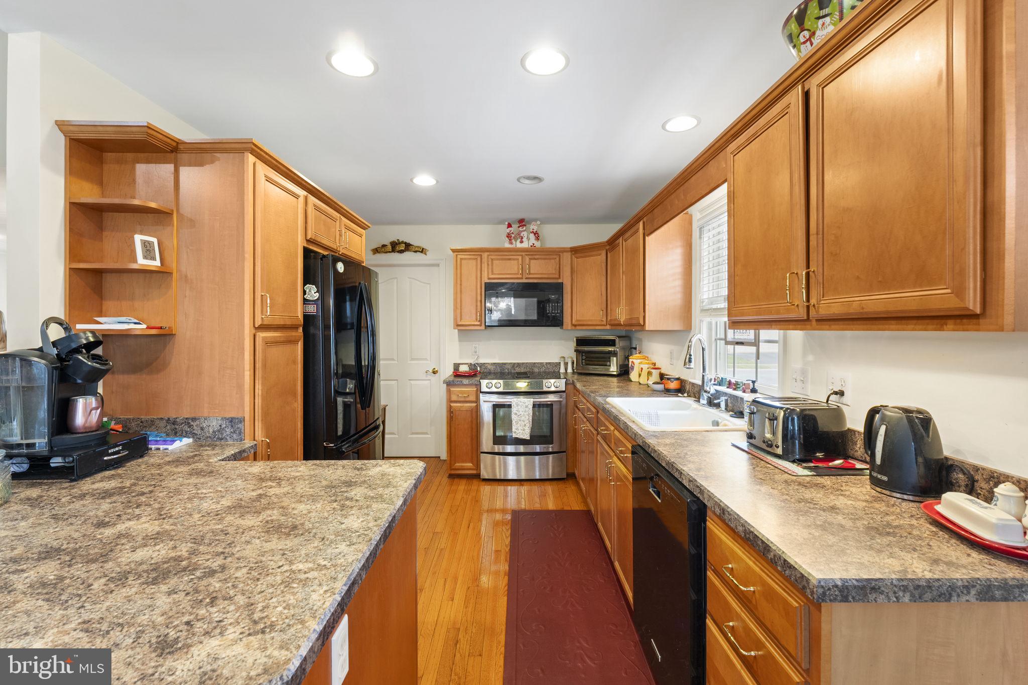 VILLAGE OF TONY TANK - Residential