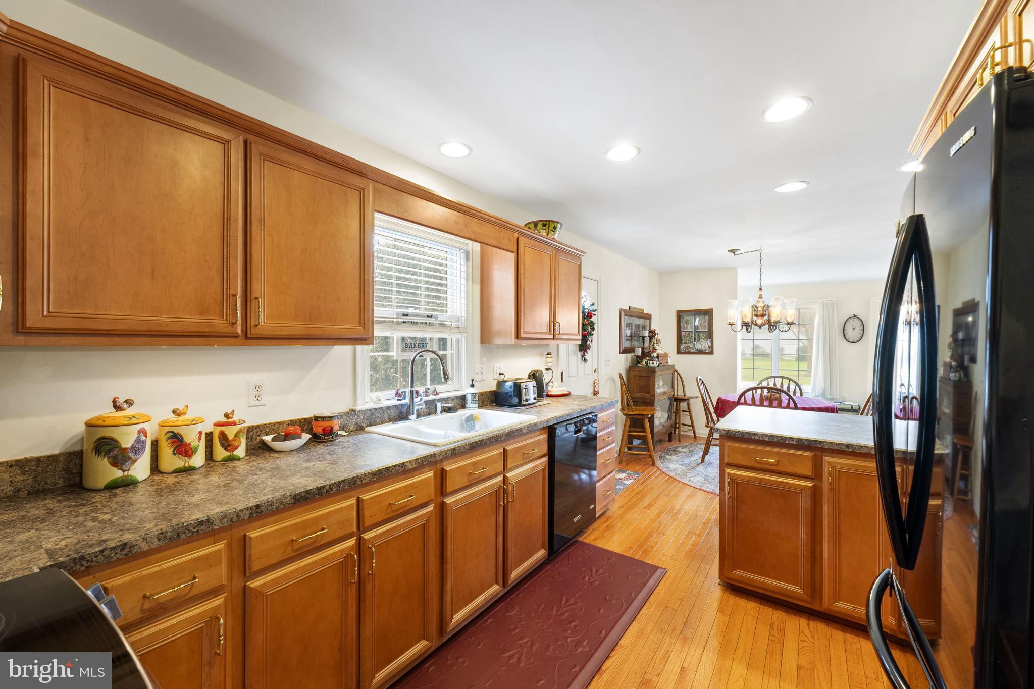 VILLAGE OF TONY TANK - Residential