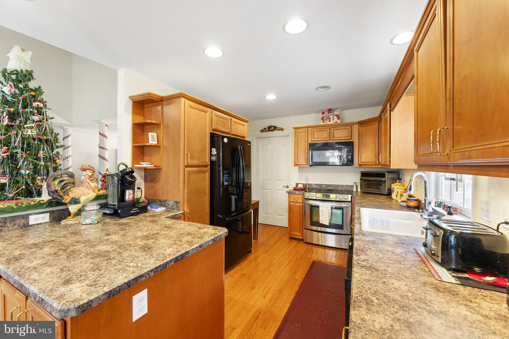 VILLAGE OF TONY TANK - Residential