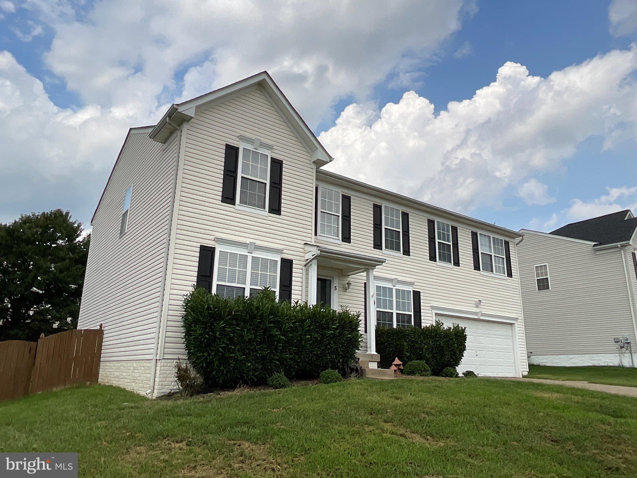 5 SHALE COURT