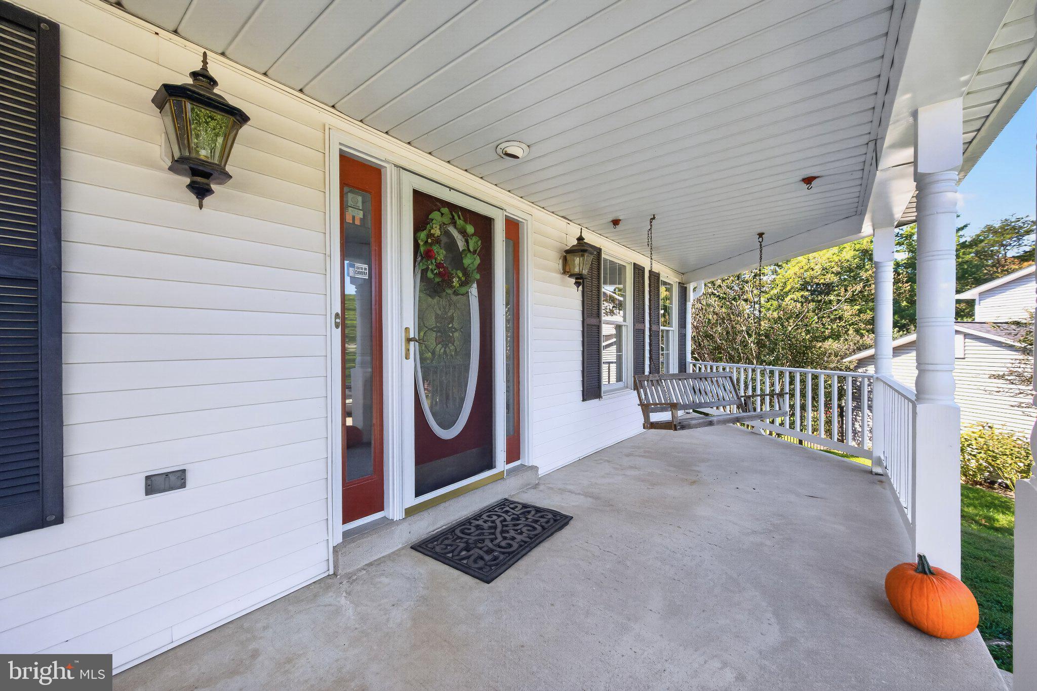 8683 FELSVIEW DRIVE