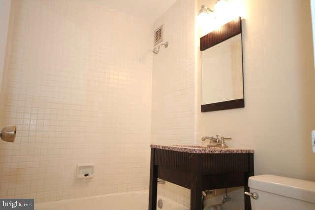 1121 ARLINGTON BOULEVARD 445