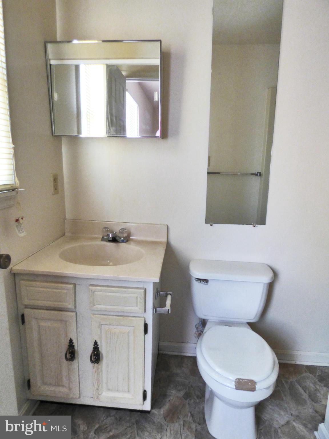 CEDAR COVE - Residential Lease