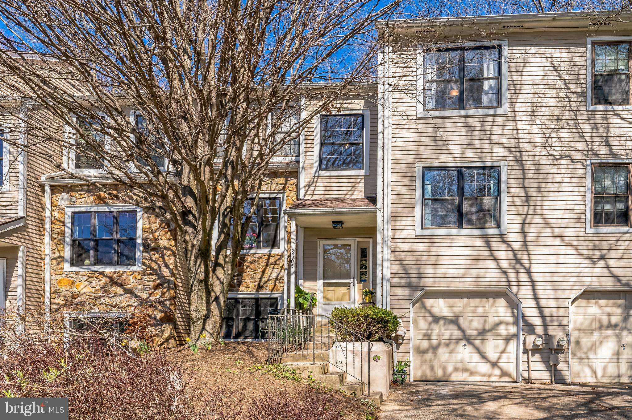 **Charming Townhouse in Stotesbury Townhouse Community – Springfield Township, 19038**
Welcome to this delightful townhouse in the sought-after Stotesbury Townhouse Community. Built in the 1980s on the historic site of the Stotesbury Estate, it is situated on the first block of the community just off Cheltenham Ave, offering convenient access to major streets, Rt 309, and the shopping and restaurants of Wyndmoor and Chestnut Hill.
Enter the home into a foyer with steps leading up to the main level and down to the attached garage.
The main floor features a spacious living room with sliding glass doors leading to a privacy fenced rear patio—perfect for outdoor relaxation. The Maple kitchen is equipped with quality stainless steel appliances, including a stove, refrigerator, microwave, and a recently installed Bosch dishwasher, and flows seamlessly into the adjacent dining room. An additional room adjacent to the powder room allows for a home office space or media room.
Upstairs, the main bedroom suite boasts a recently updated full bathroom, spacious walk-in closets, and a sitting area. The two additional bedrooms and a second full bath complete the upper level.
The lower level expands the living space with a versatile workout room, ample storage areas, and access to the attached one-car garage. The rear yard is fenced for privacy and provides an inviting area including a patio and space for a garden.
Enjoy the charm of this well-established community where evidence of the former estate still survives. Don’t miss your opportunity to own a home in Wyndmoor's Stotesbury Townhouse Community