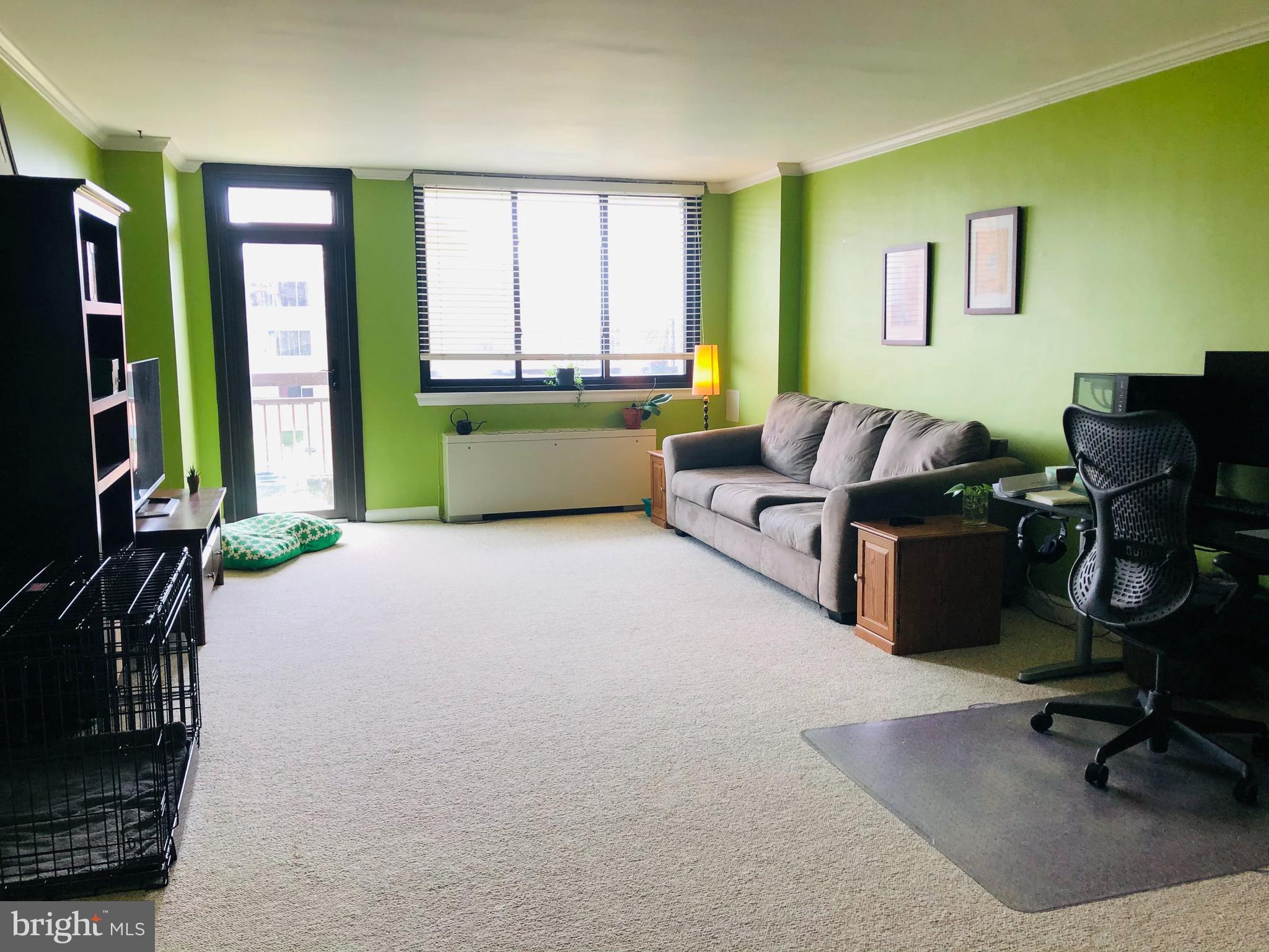 PORT ROYAL CONDOMINIUM - Residential Lease