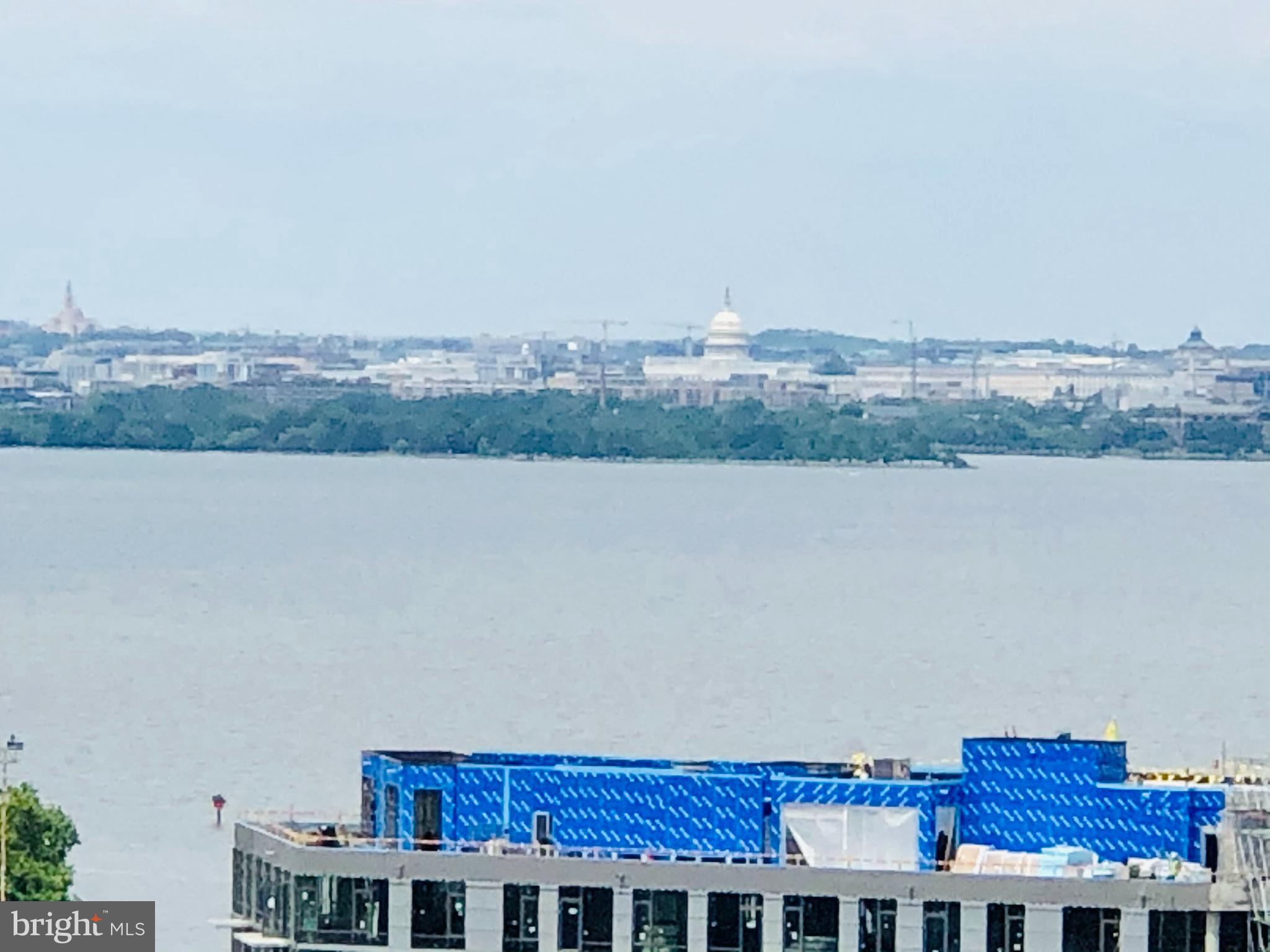 PORT ROYAL CONDOMINIUM - Residential Lease