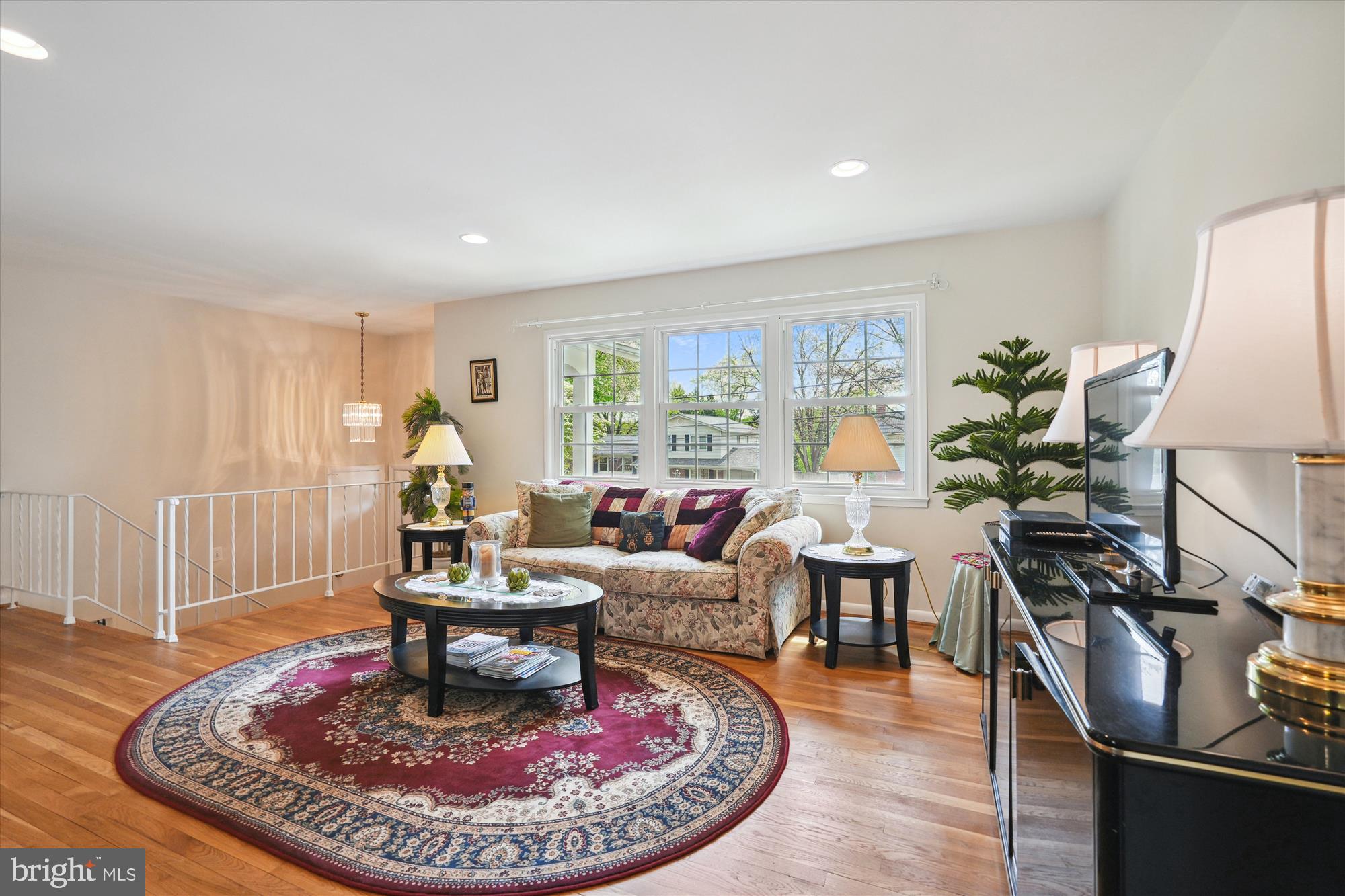 ROCK CREEK MANOR - Residential