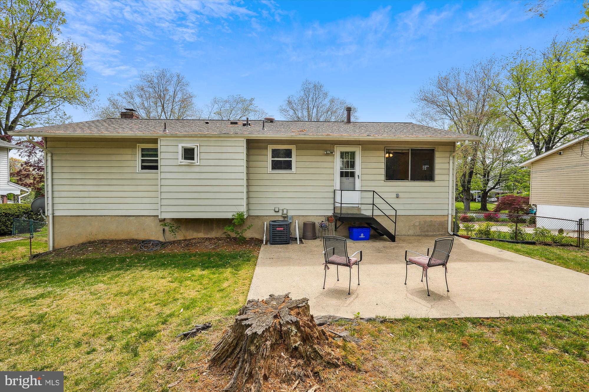 ROCK CREEK MANOR - Residential