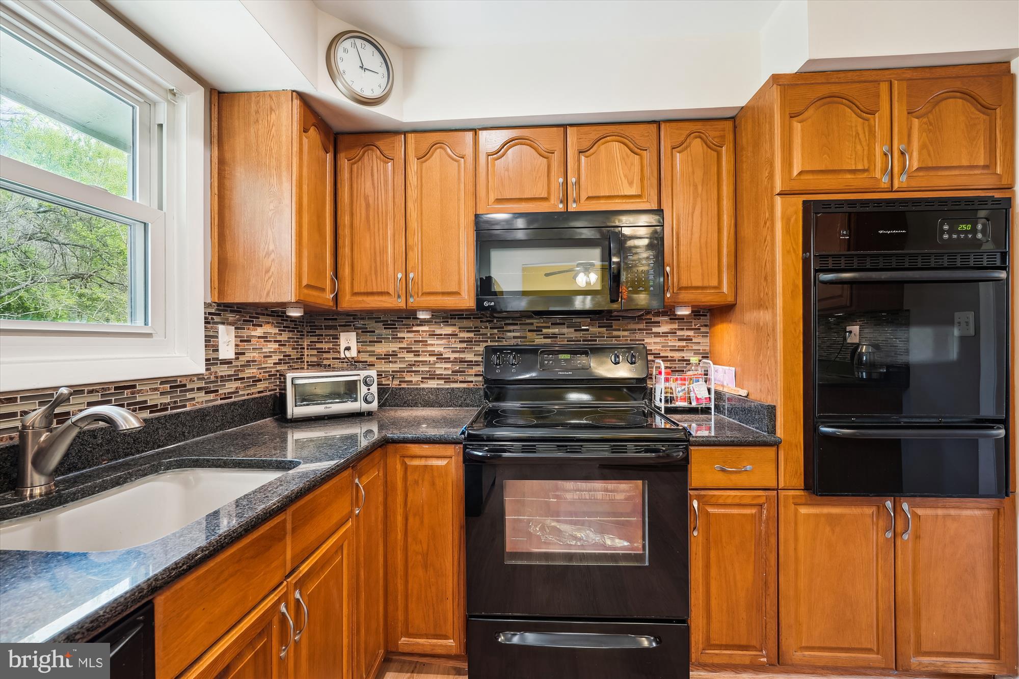 ROCK CREEK MANOR - Residential