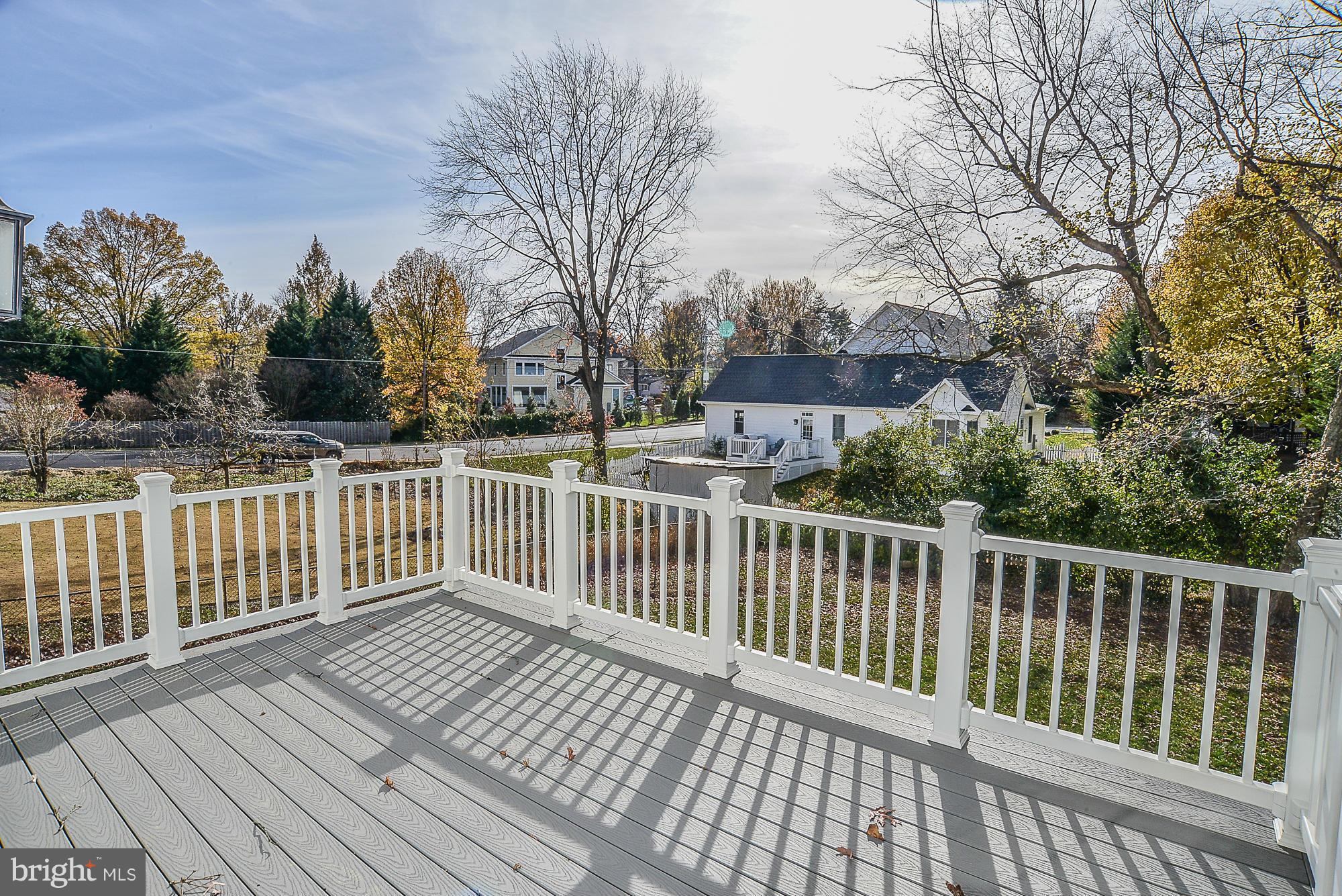 VIENNA WOODS - Residential