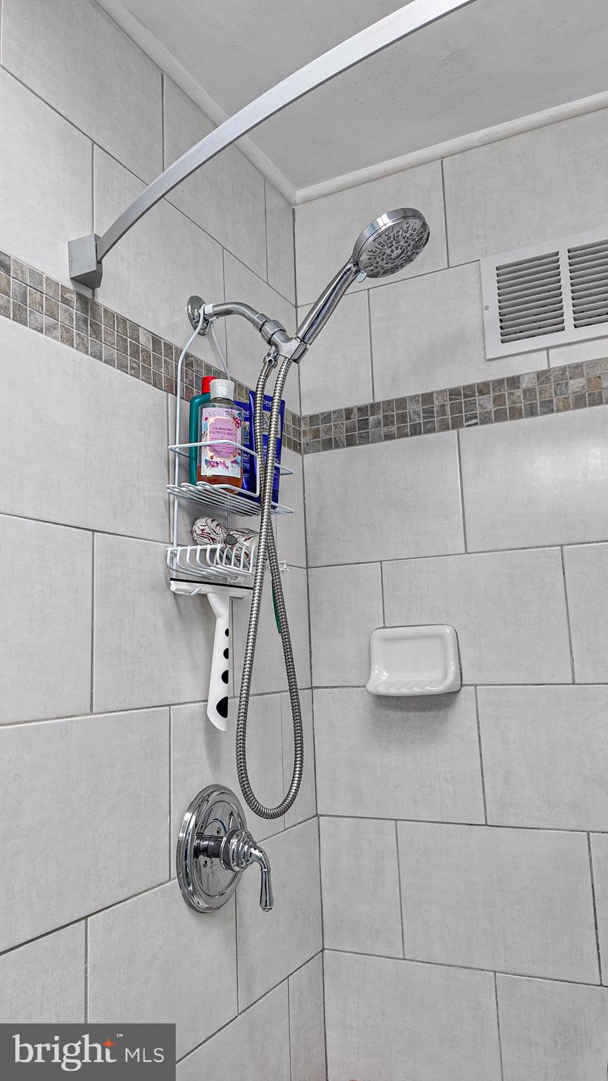 WALTON PARK - Residential