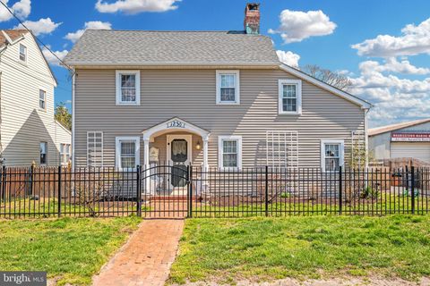 Homes For Sale - 1230 Front Street<br/> Cumberland County, MAURICETOWN, NJ 08329