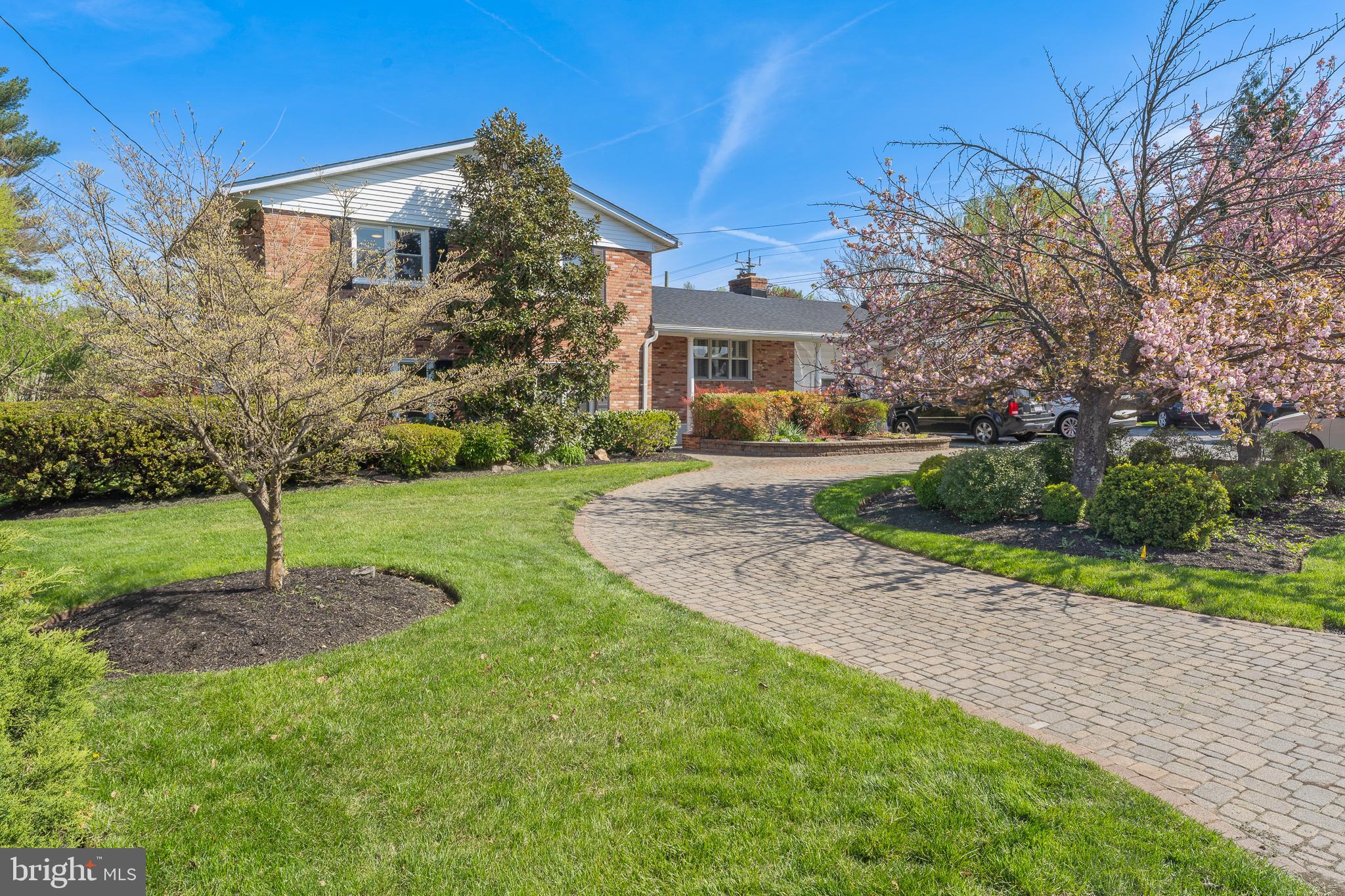 SPRINGBROOK - Residential