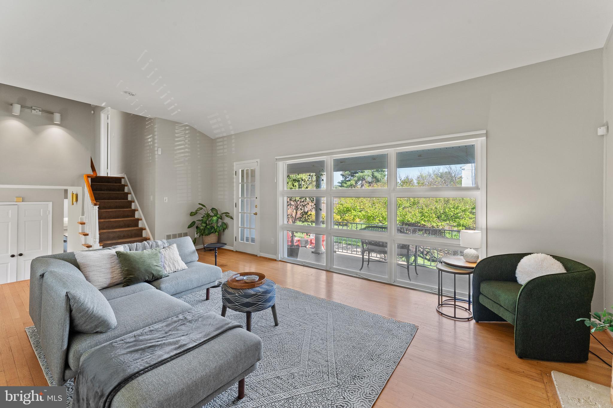 SPRINGBROOK - Residential