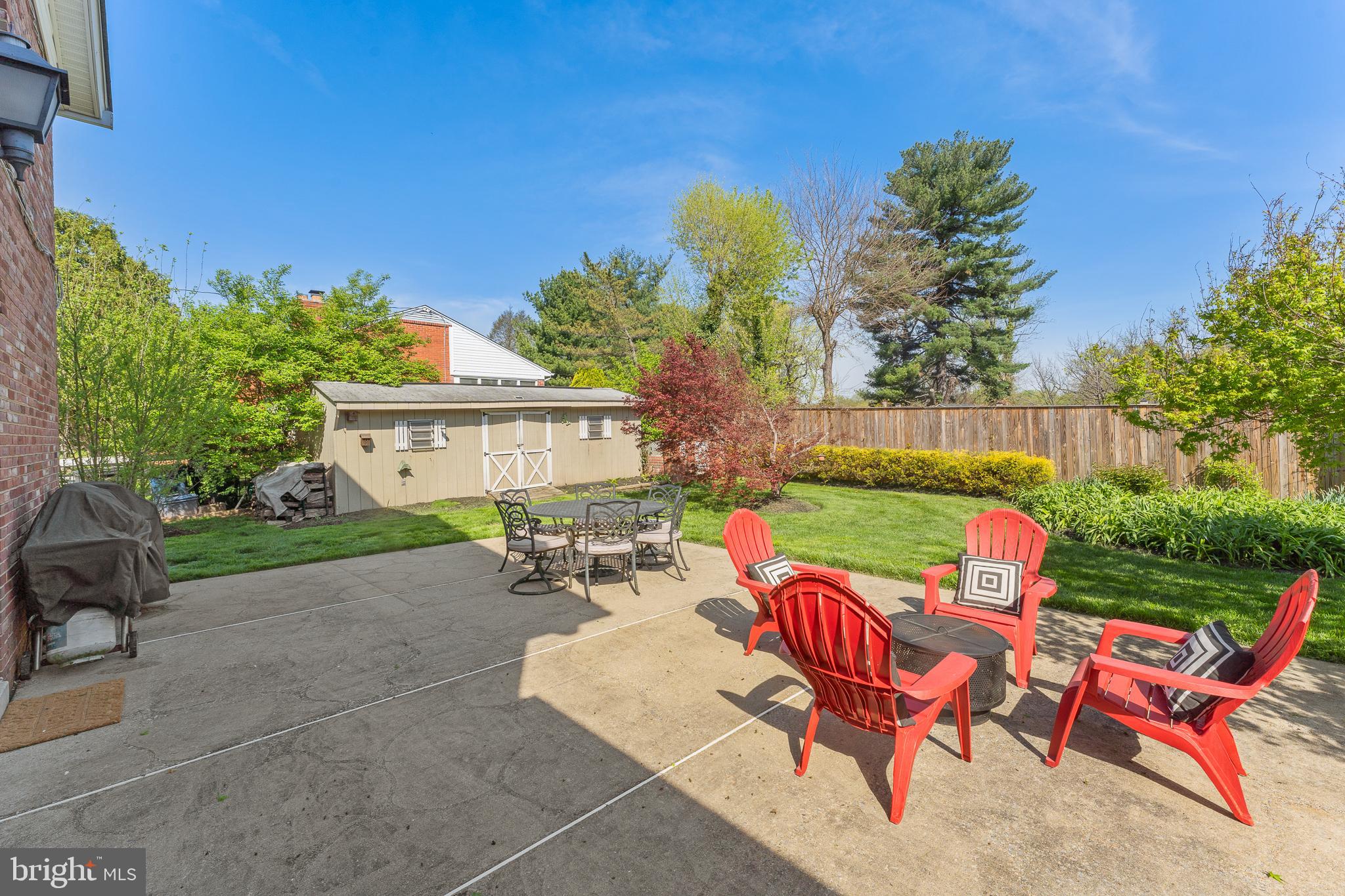 SPRINGBROOK - Residential