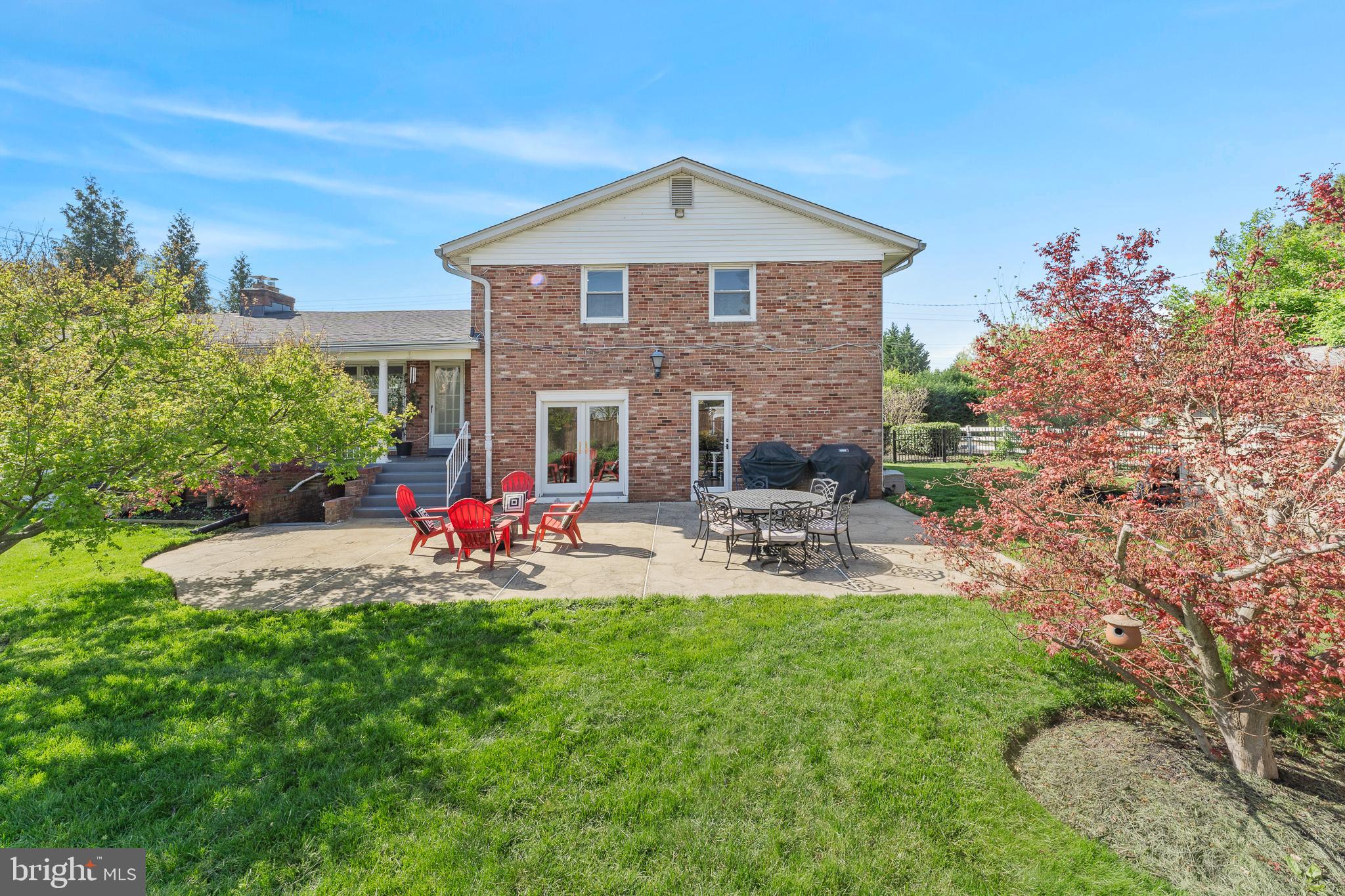 SPRINGBROOK - Residential