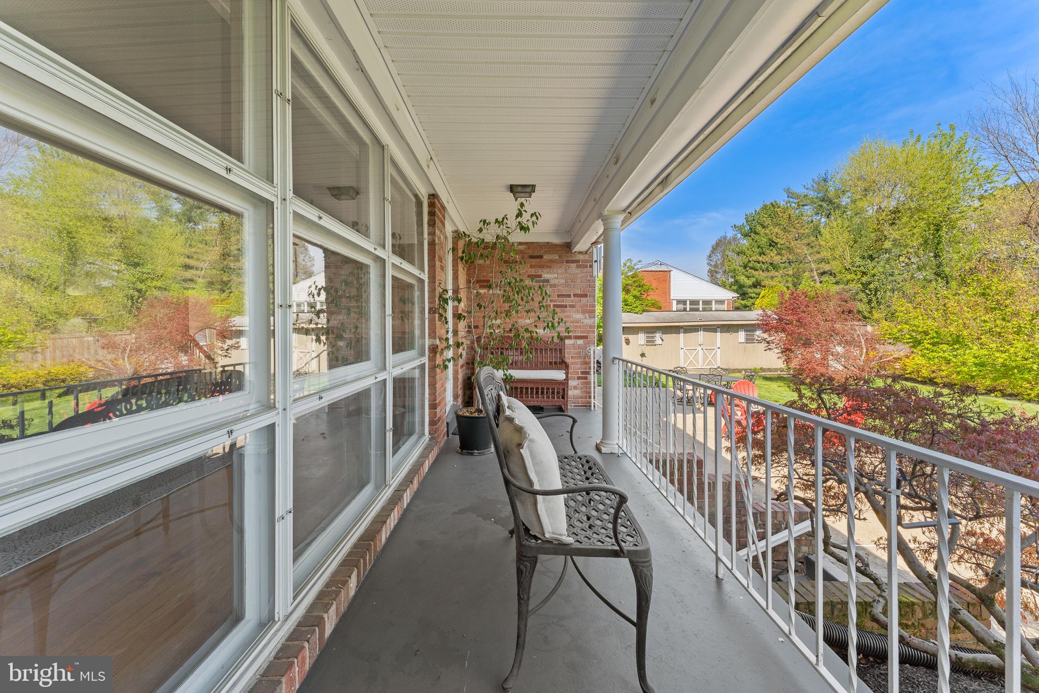 SPRINGBROOK - Residential