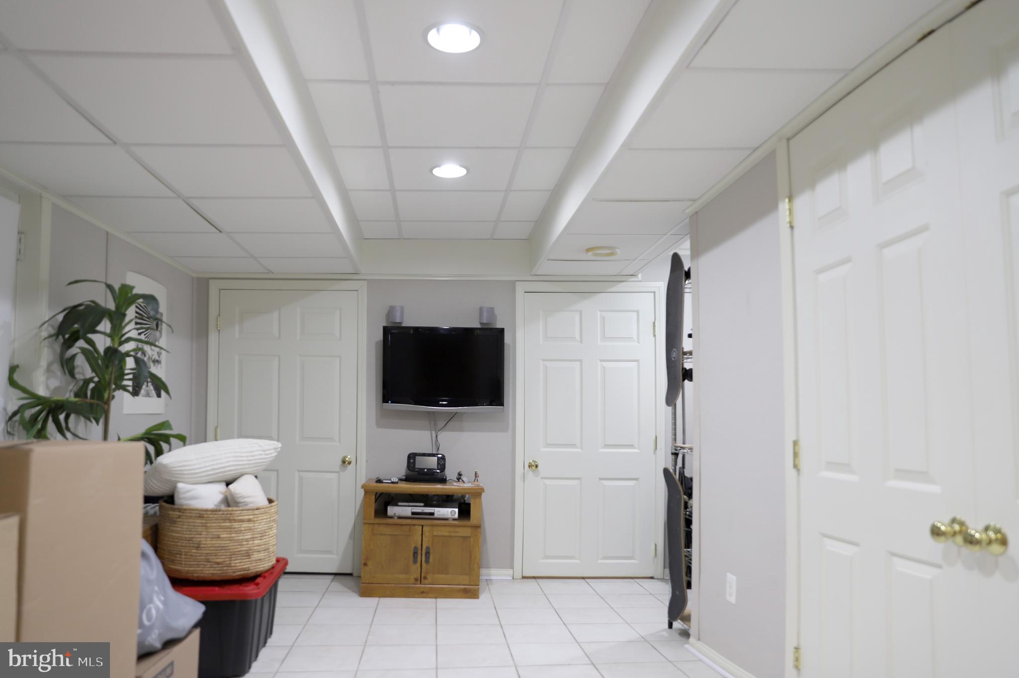 SPRINGBROOK - Residential