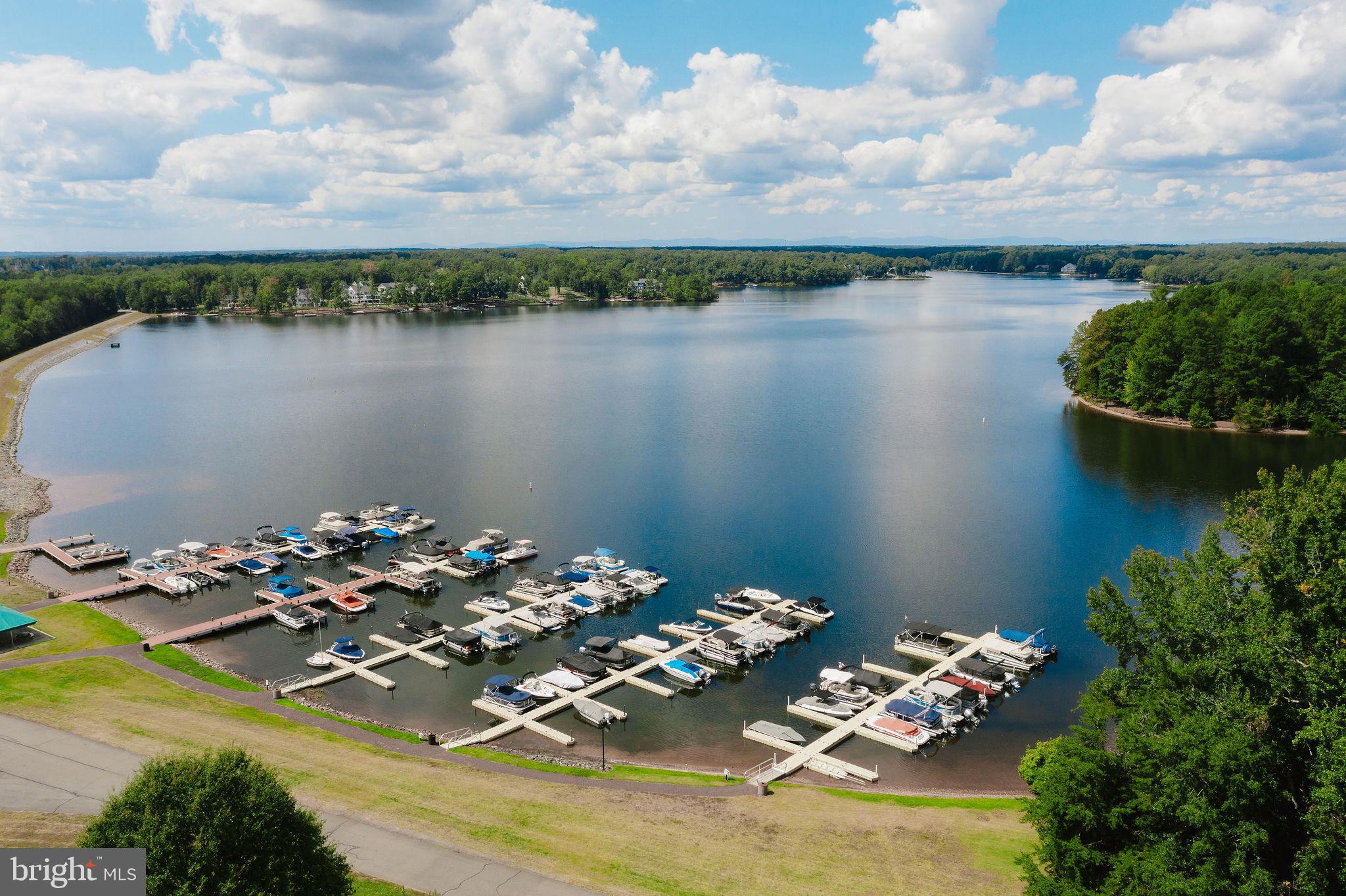 FAWN LAKE - Residential