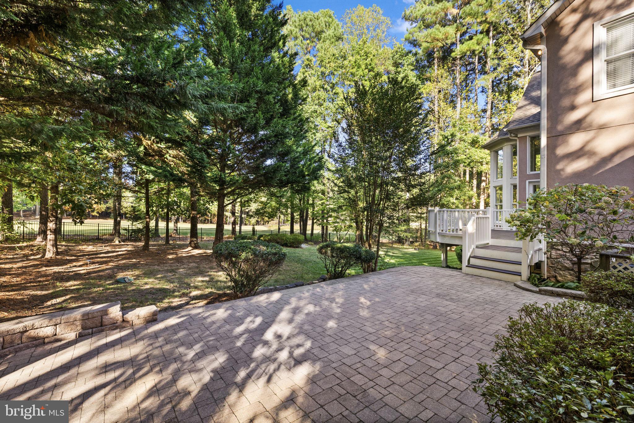 FAWN LAKE - Residential