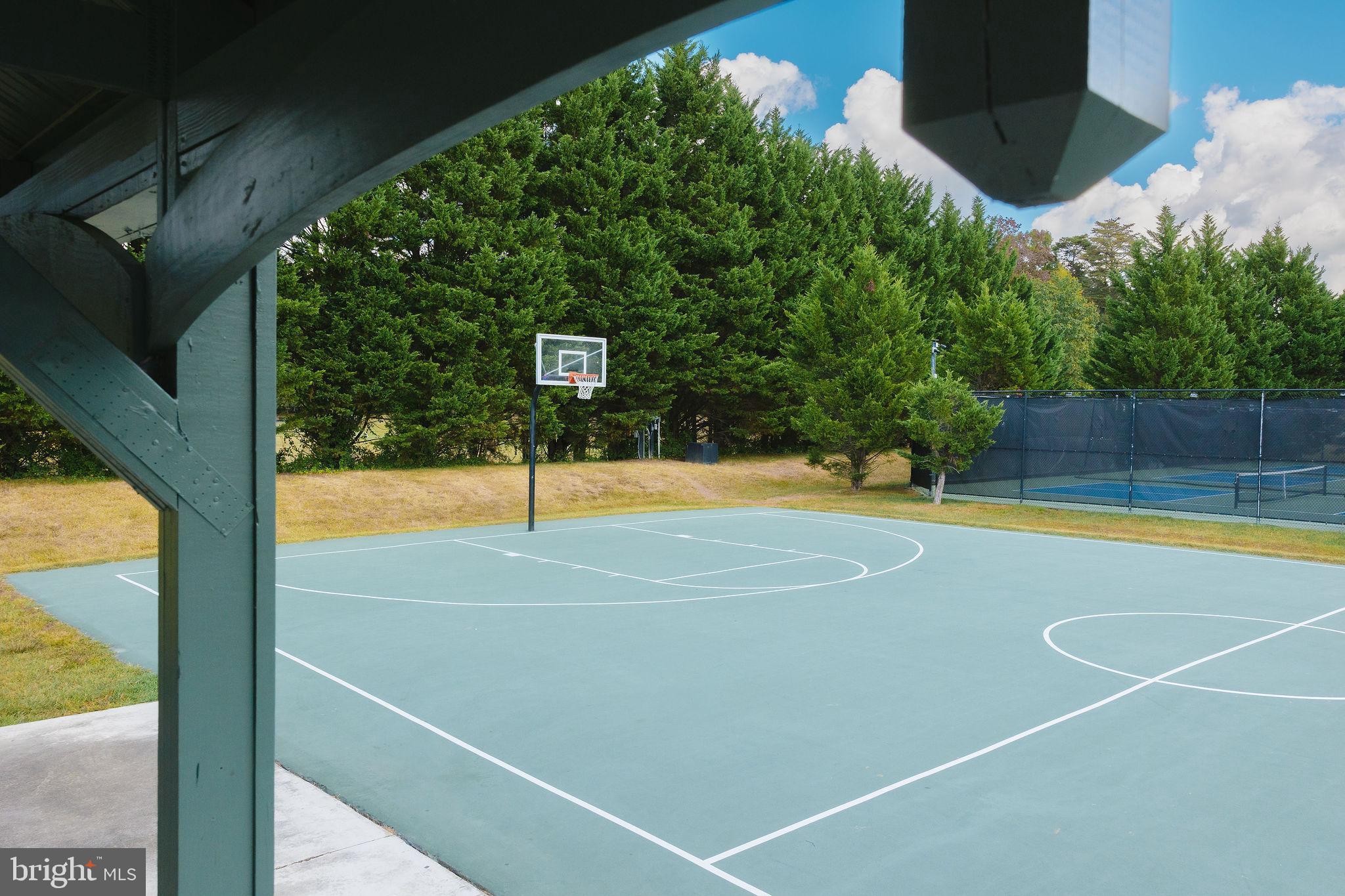 FAWN LAKE - Residential