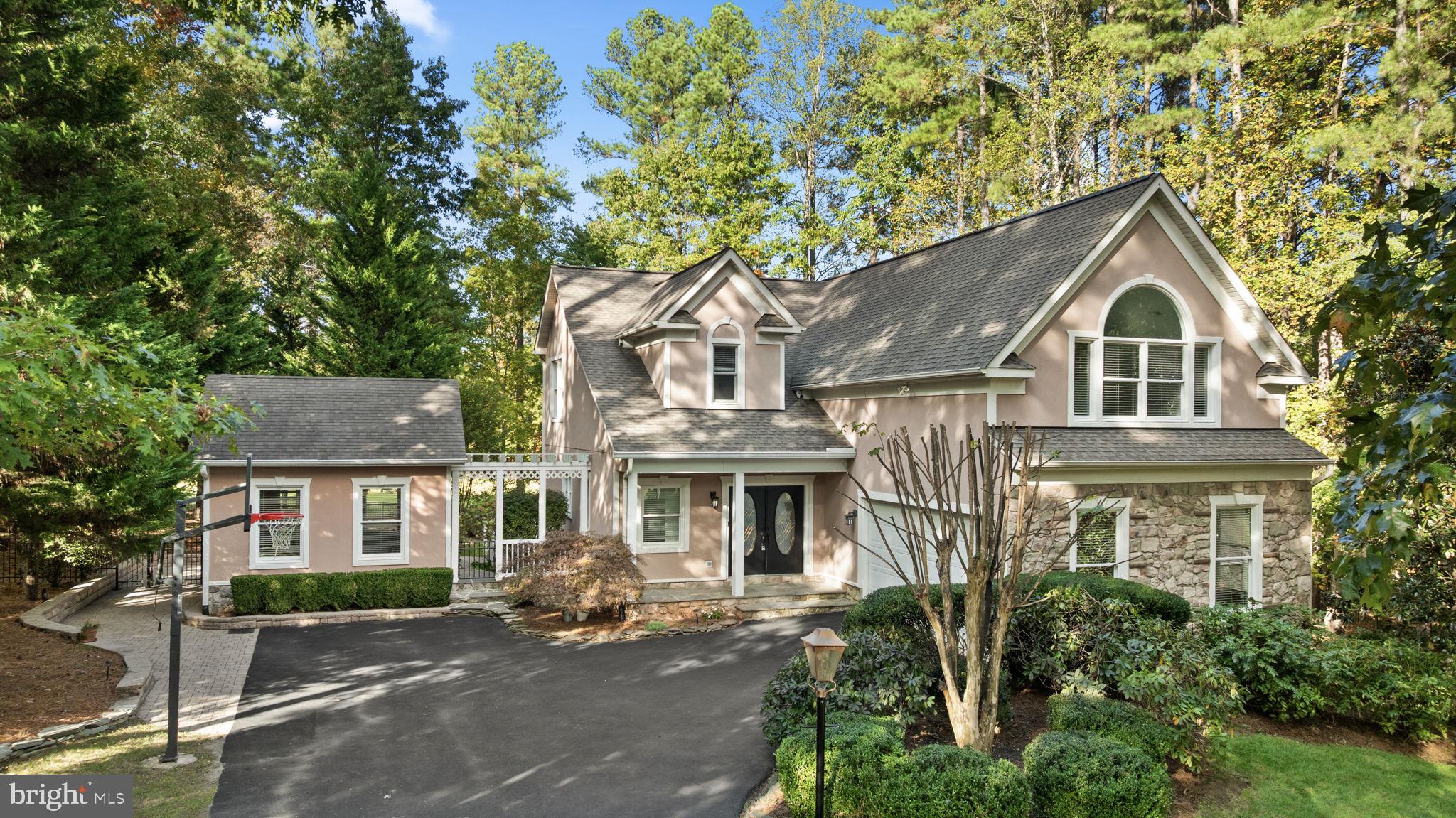 FAWN LAKE - Residential