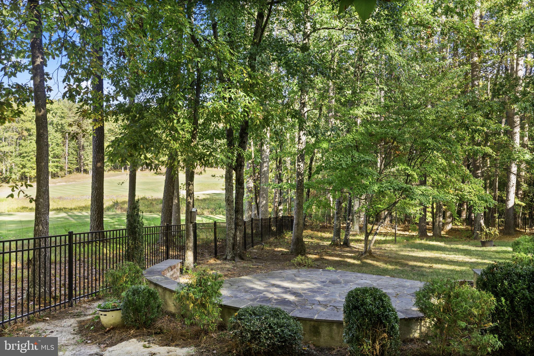 FAWN LAKE - Residential