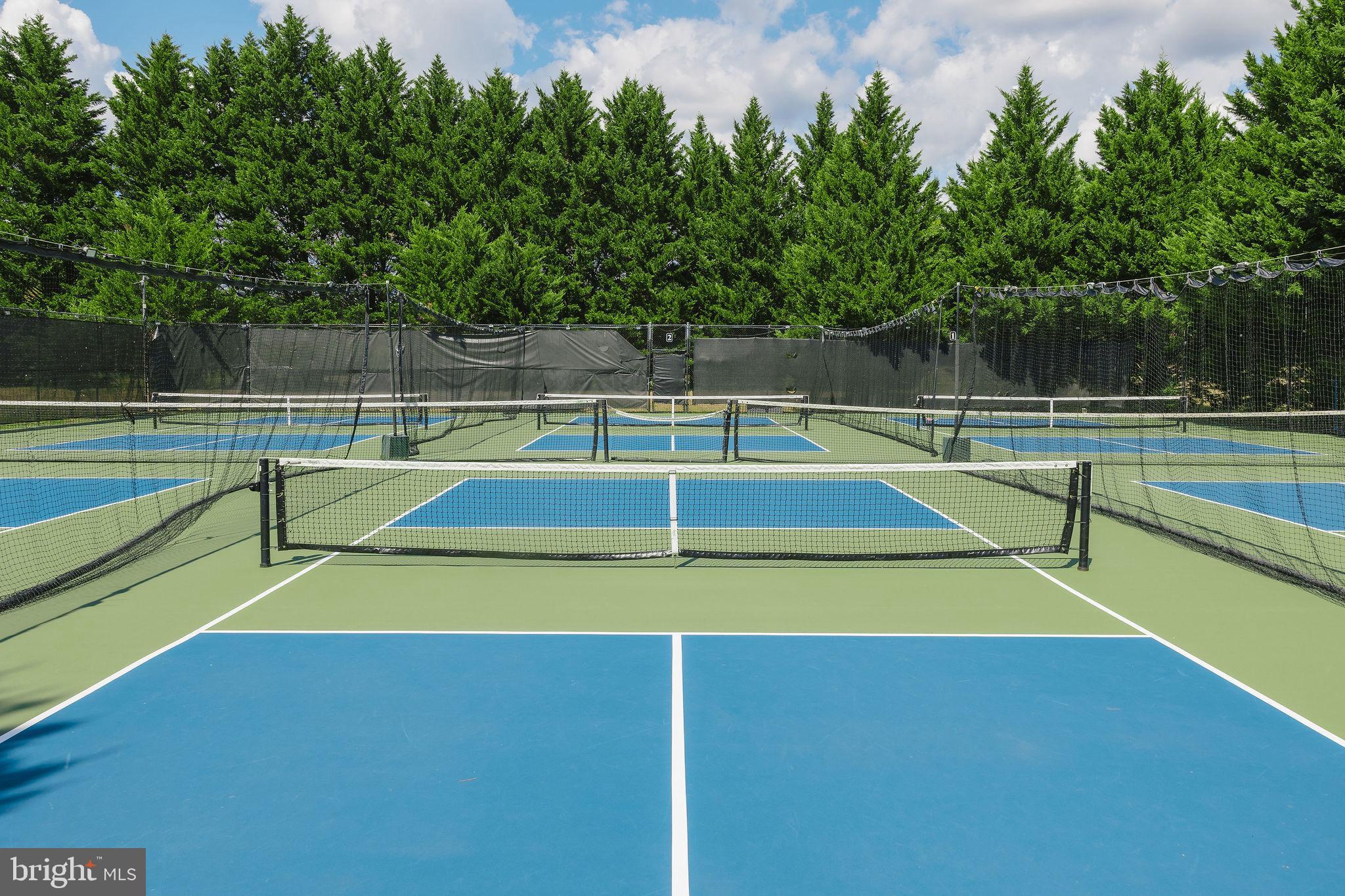 FAWN LAKE - Residential