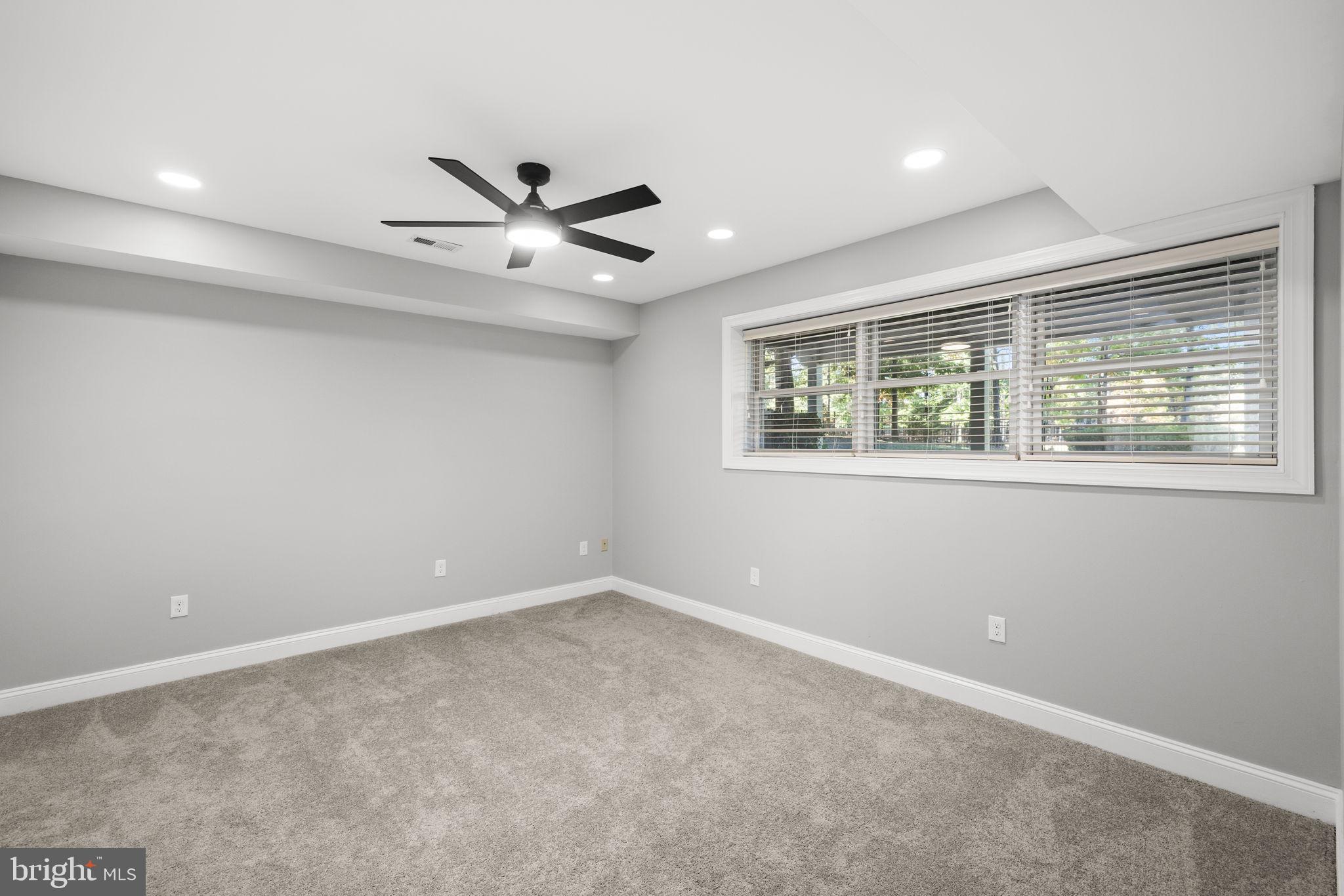 FAWN LAKE - Residential