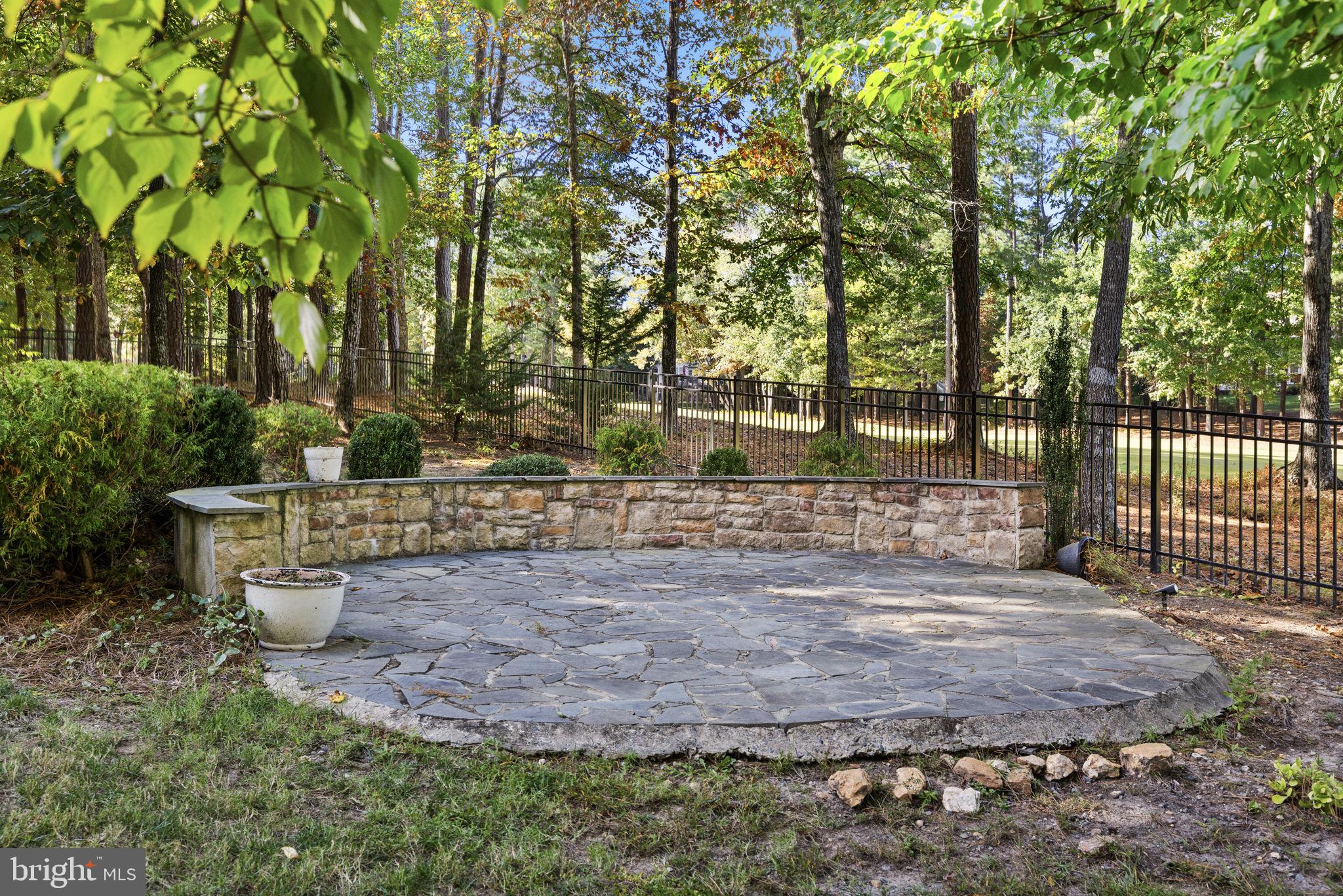 FAWN LAKE - Residential