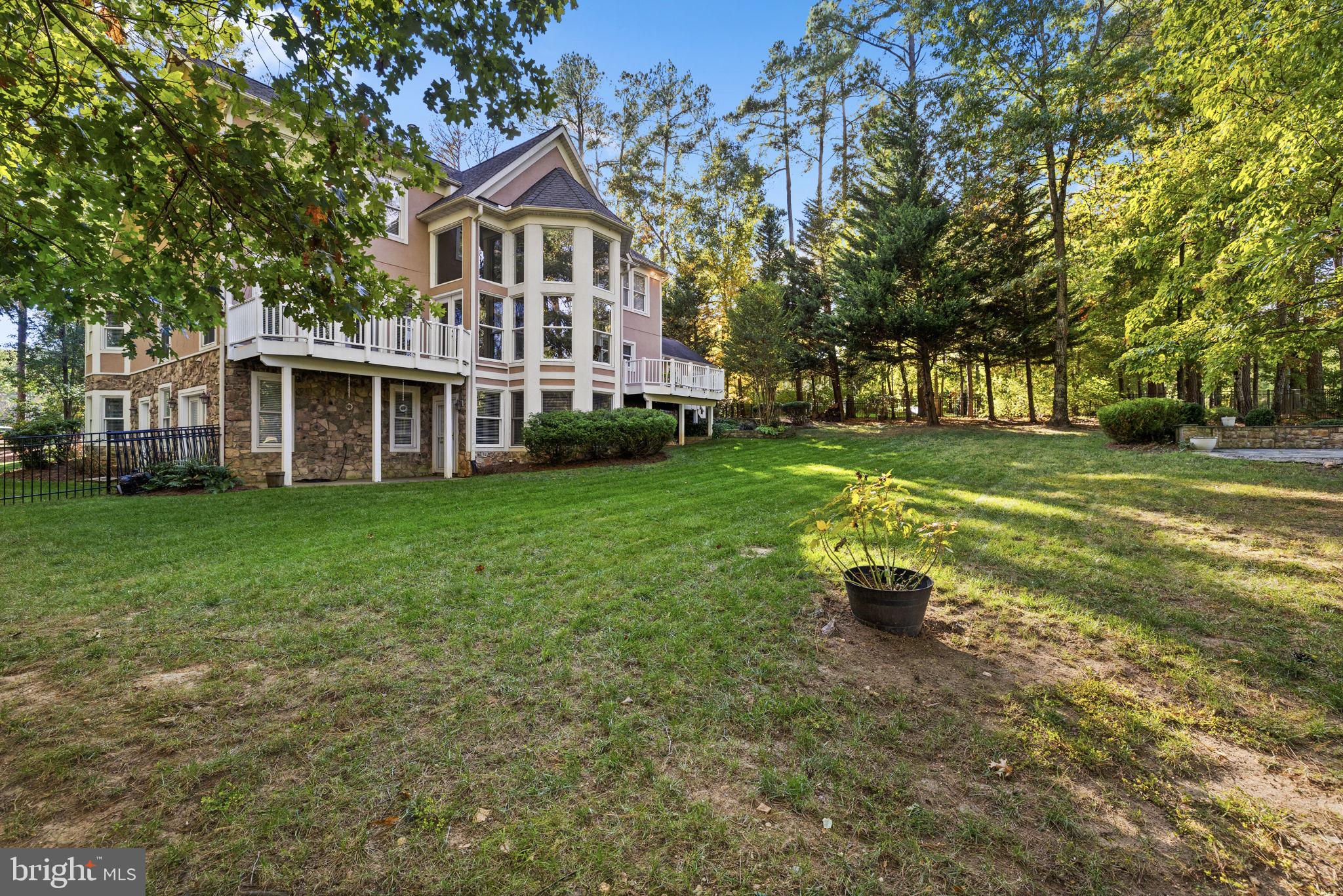 FAWN LAKE - Residential