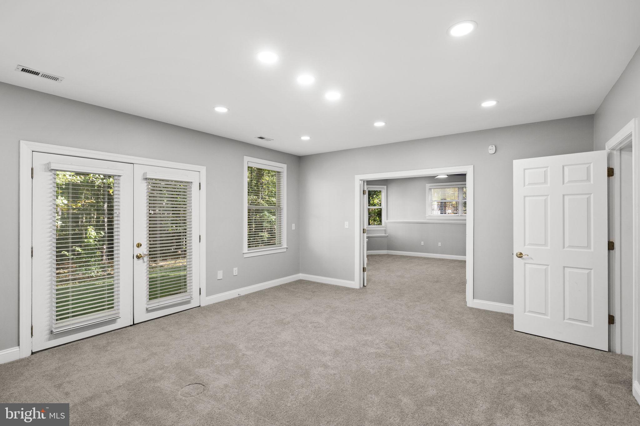 FAWN LAKE - Residential