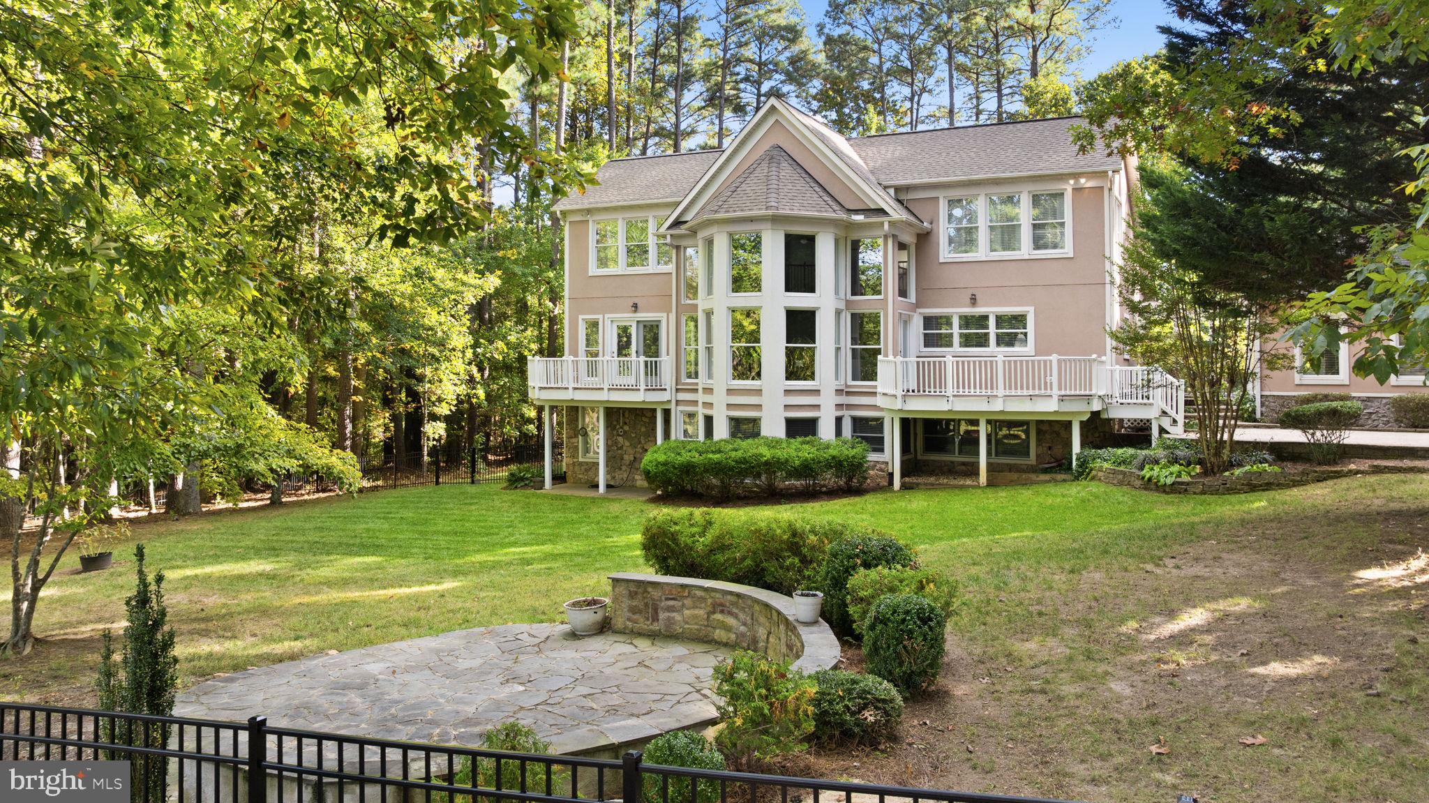 FAWN LAKE - Residential