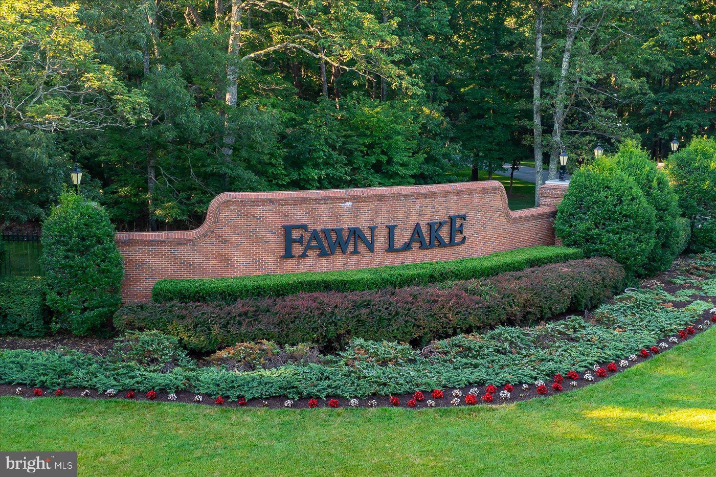 FAWN LAKE - Residential